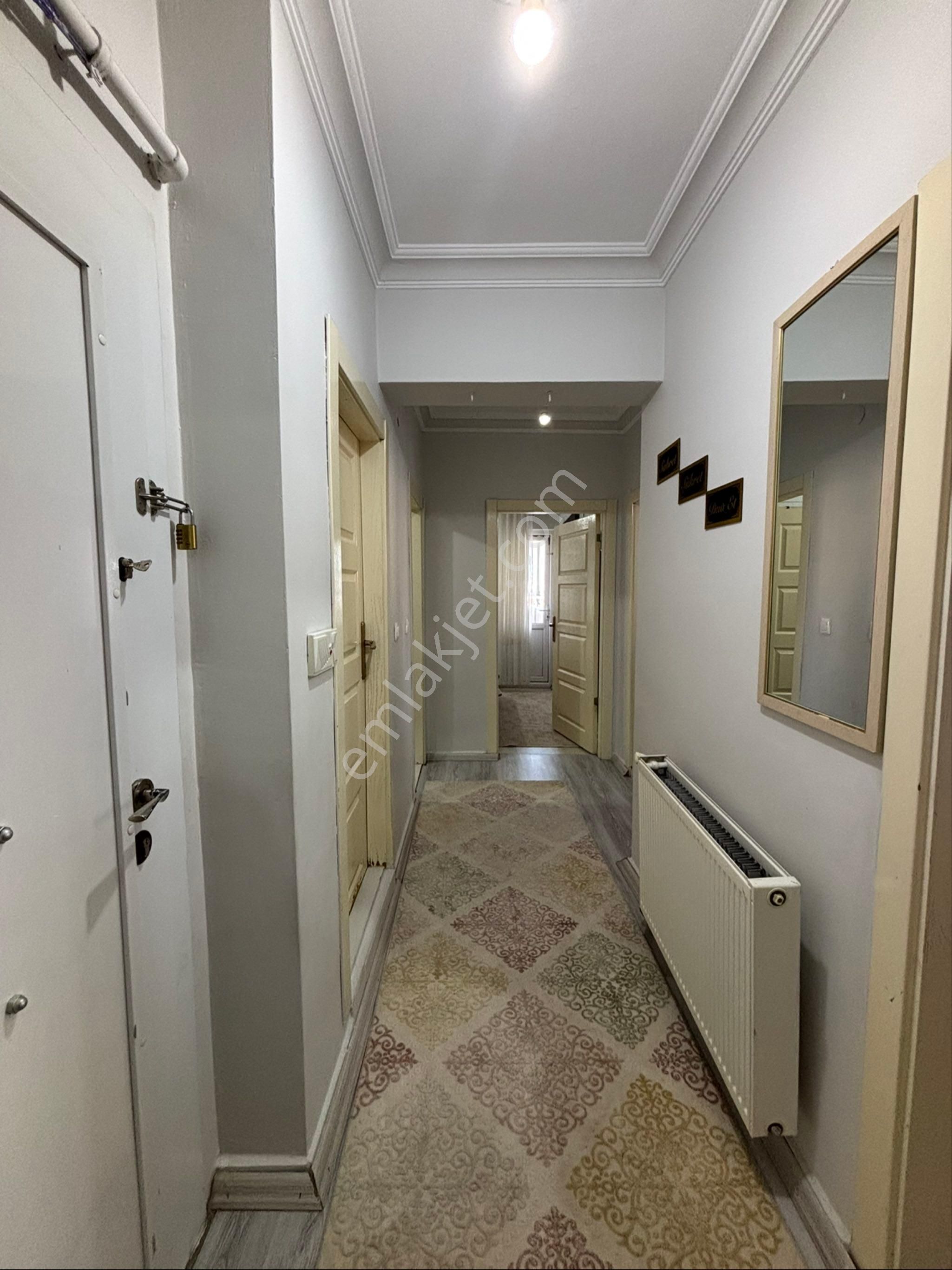 Torun^dan Yeni Binada Yapılı Bağımsız Ön Cephe Arakatta 2+1 Daire - Görsel 18