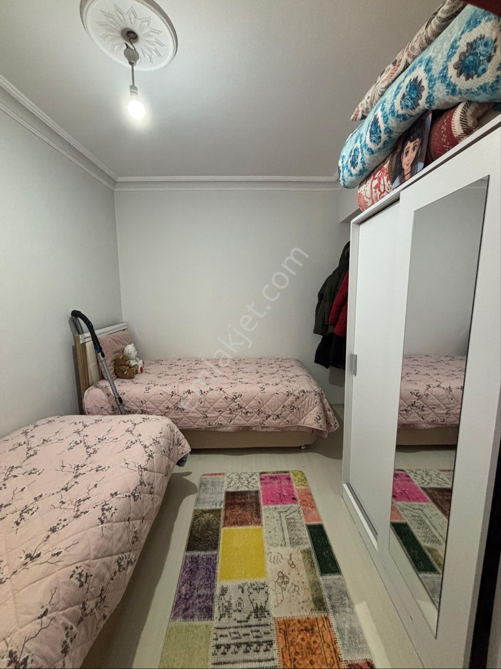 Torun^dan Yeni Binada Yapılı Bağımsız Ön Cephe Arakatta 2+1 Daire - Görsel 17