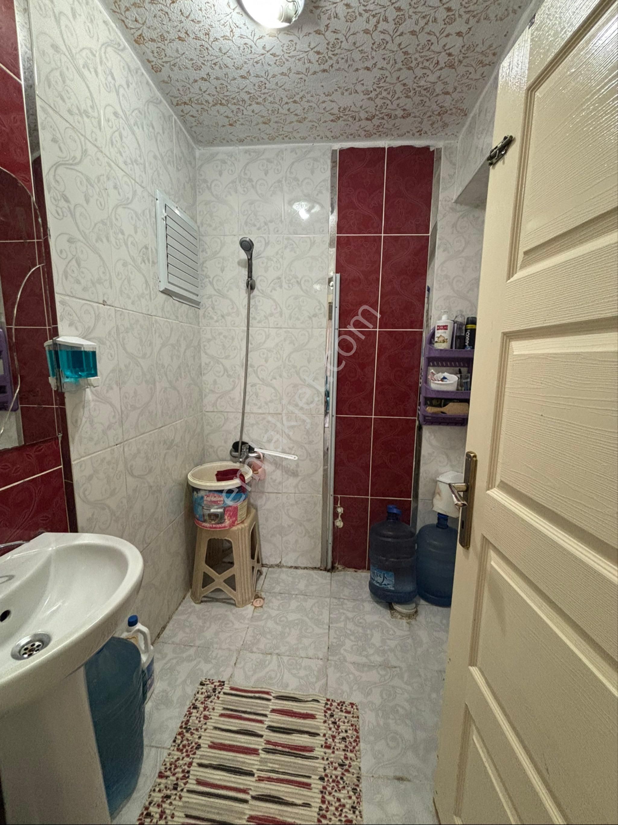 Torun^dan Yeni Binada Yapılı Bağımsız Ön Cephe Arakatta 2+1 Daire - Görsel 23