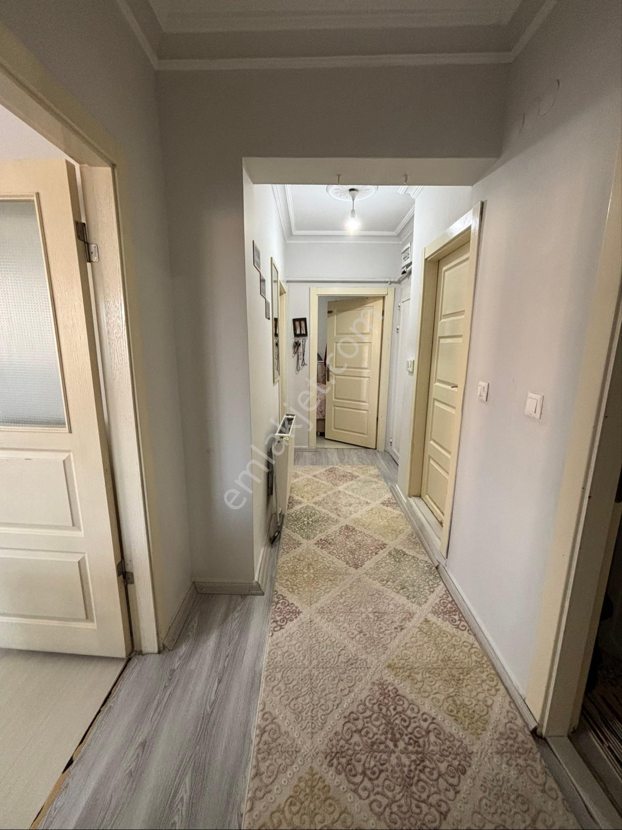 Torun^dan Yeni Binada Yapılı Bağımsız Ön Cephe Arakatta 2+1 Daire - Görsel 26