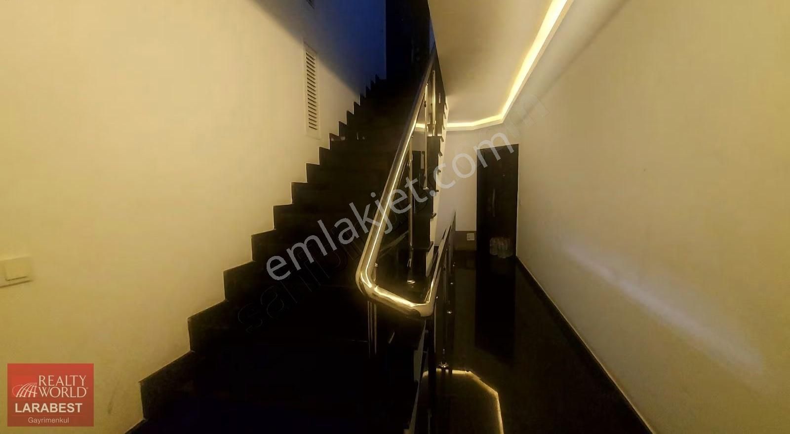 Denize 3.parsel'de Full Eşyalı Havuzlu Katta 1+1 Kiralık Daire - Görsel 6