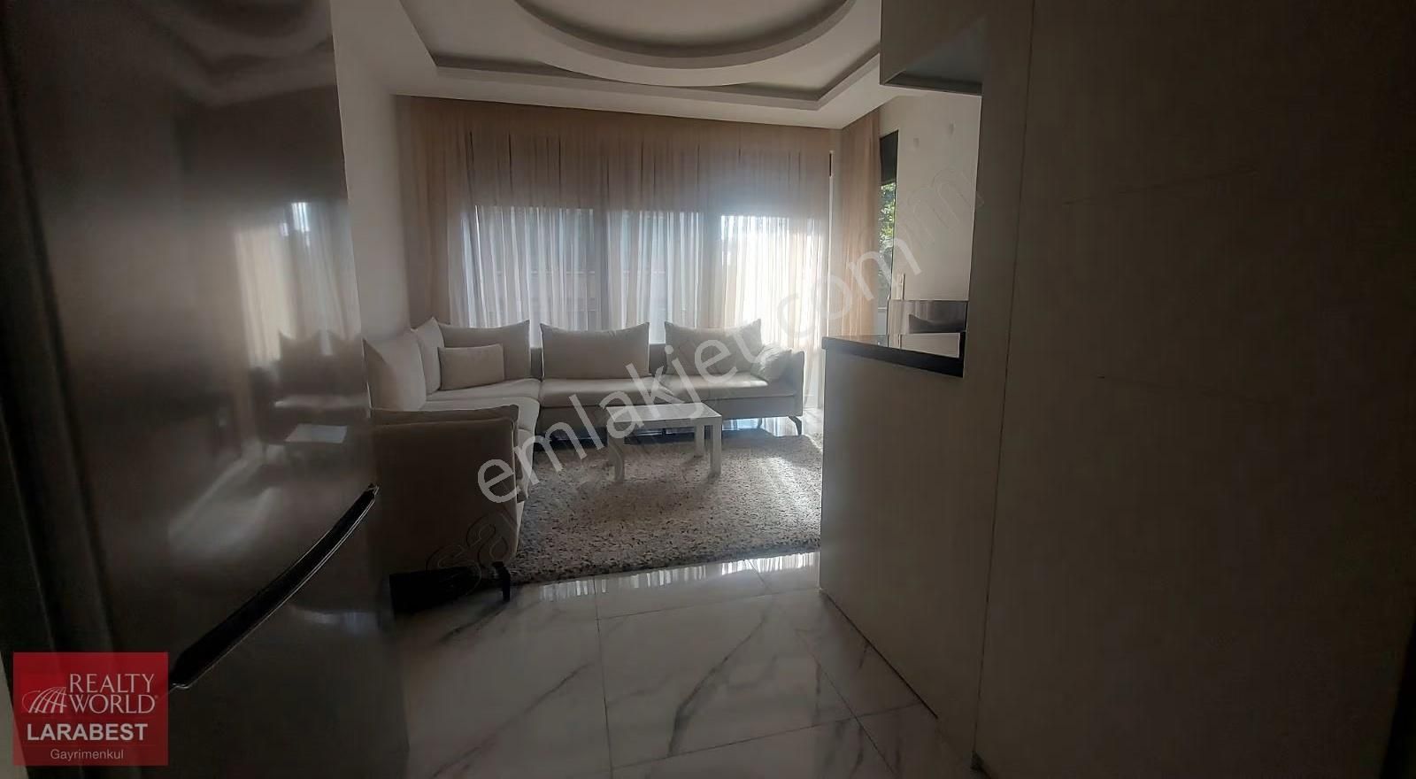 Denize 3.parsel'de Full Eşyalı Havuzlu Katta 1+1 Kiralık Daire - Görsel 25