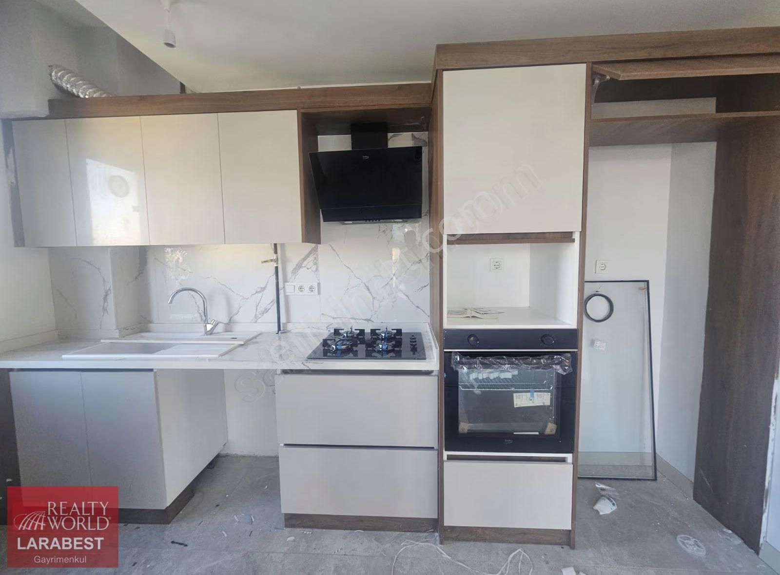 Göksuda 2+1 Satılık Doğalgazlı Ebeveyn Banyolu İskanlı Daire - Görsel 2