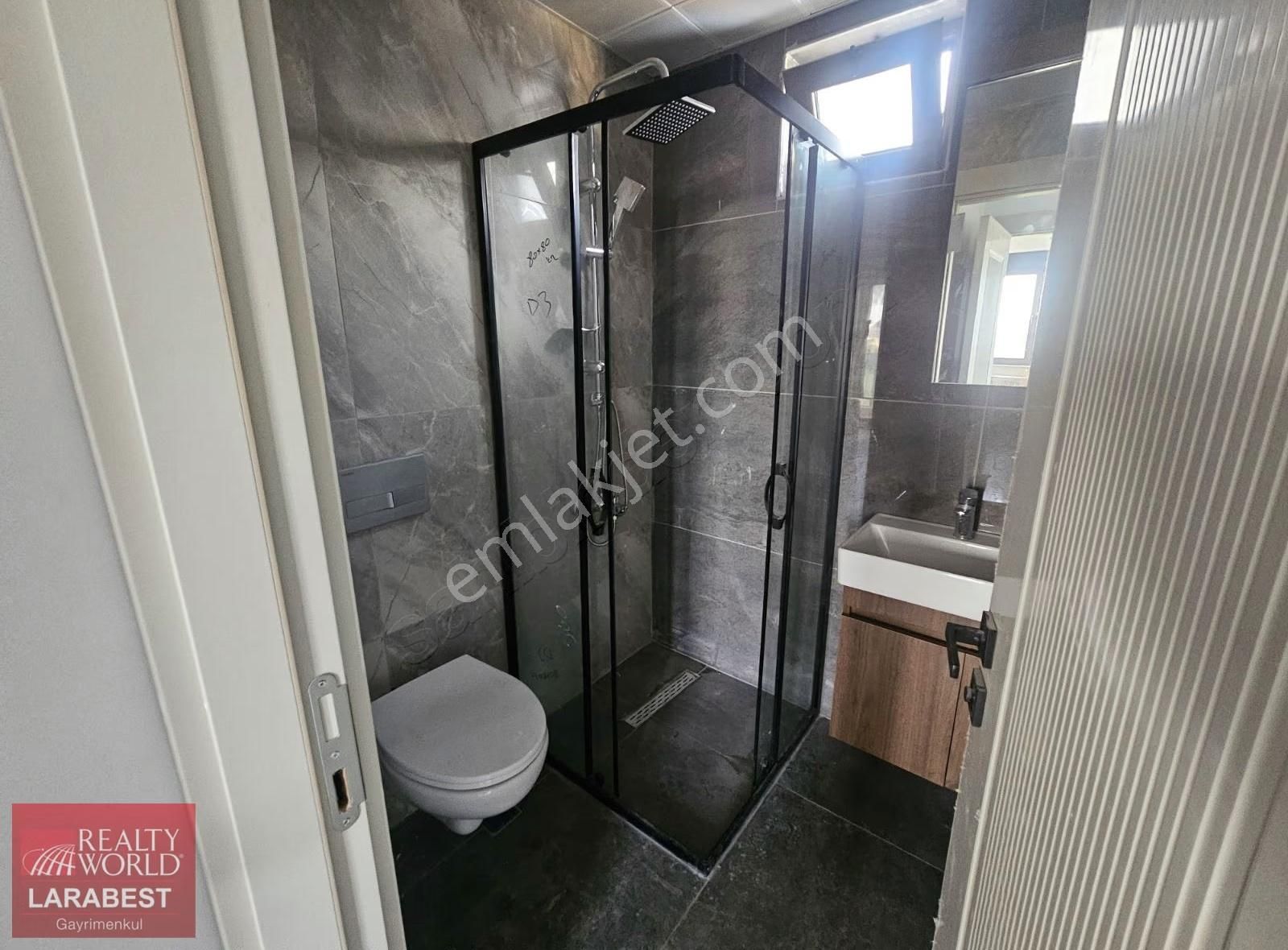 Göksuda 2+1 Satılık Doğalgazlı Ebeveyn Banyolu İskanlı Daire - Görsel 4