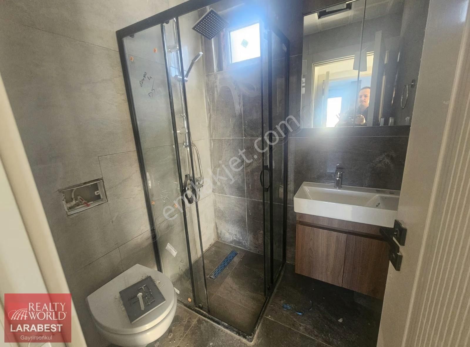 Göksuda 2+1 Satılık Doğalgazlı Ebeveyn Banyolu İskanlı Daire - Görsel 3