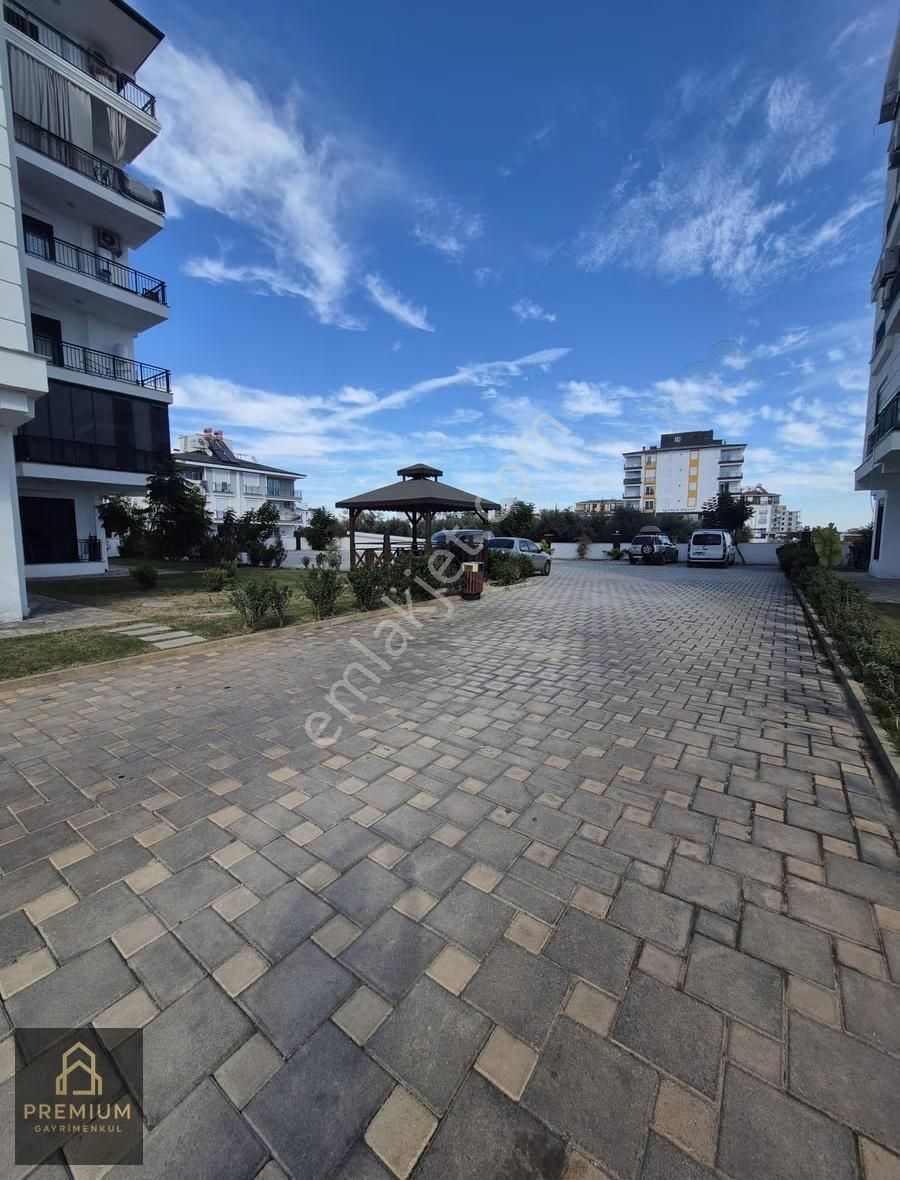 Şelalede Havuzlu Site İçinde, Yeni Binada Satılık 2+1 - Görsel 19