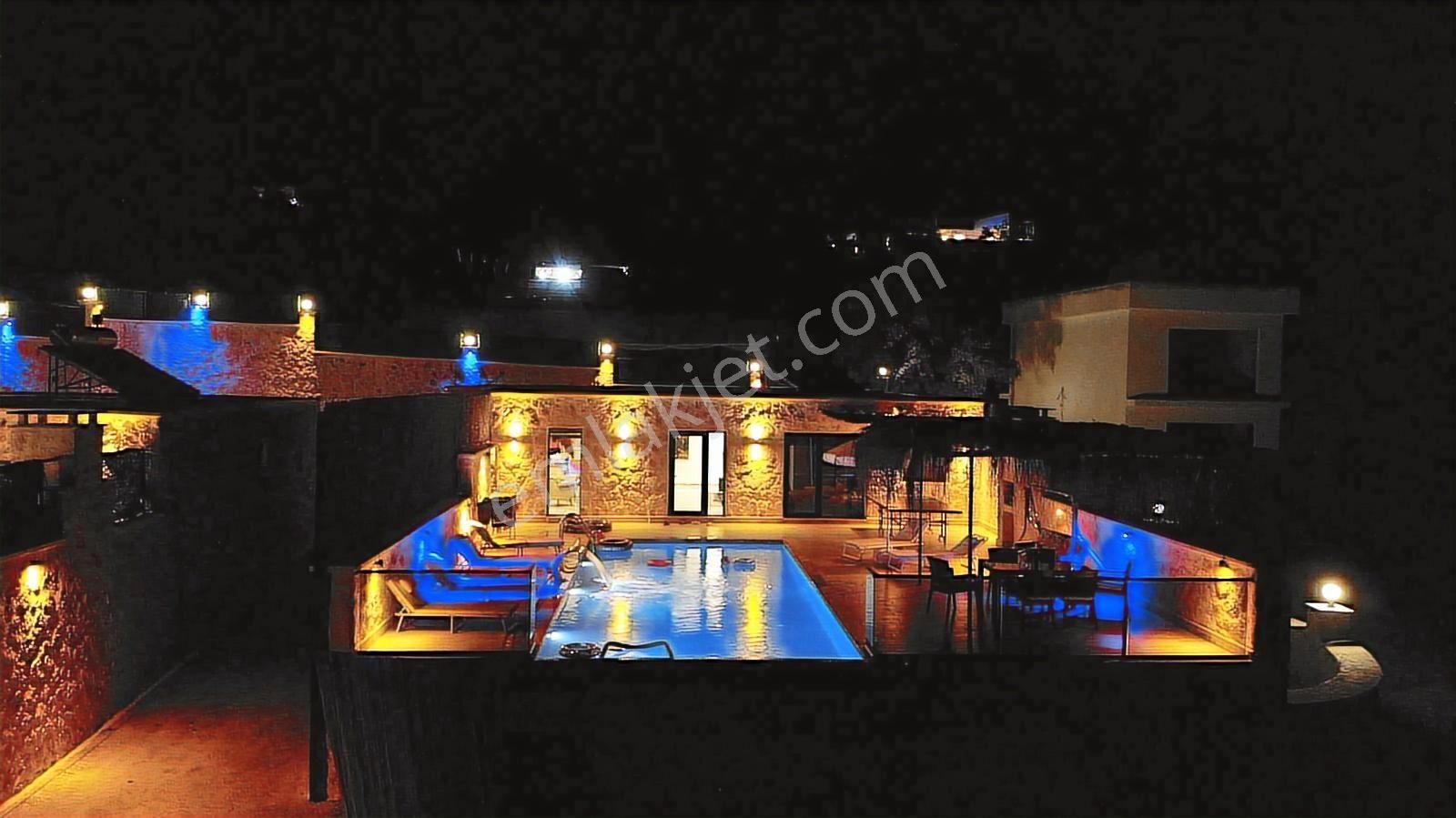 Kaş Kalkan'da Yapı Kayıtlı Belgeli Taş Konsept 2 Lüks Villa - Görsel 13