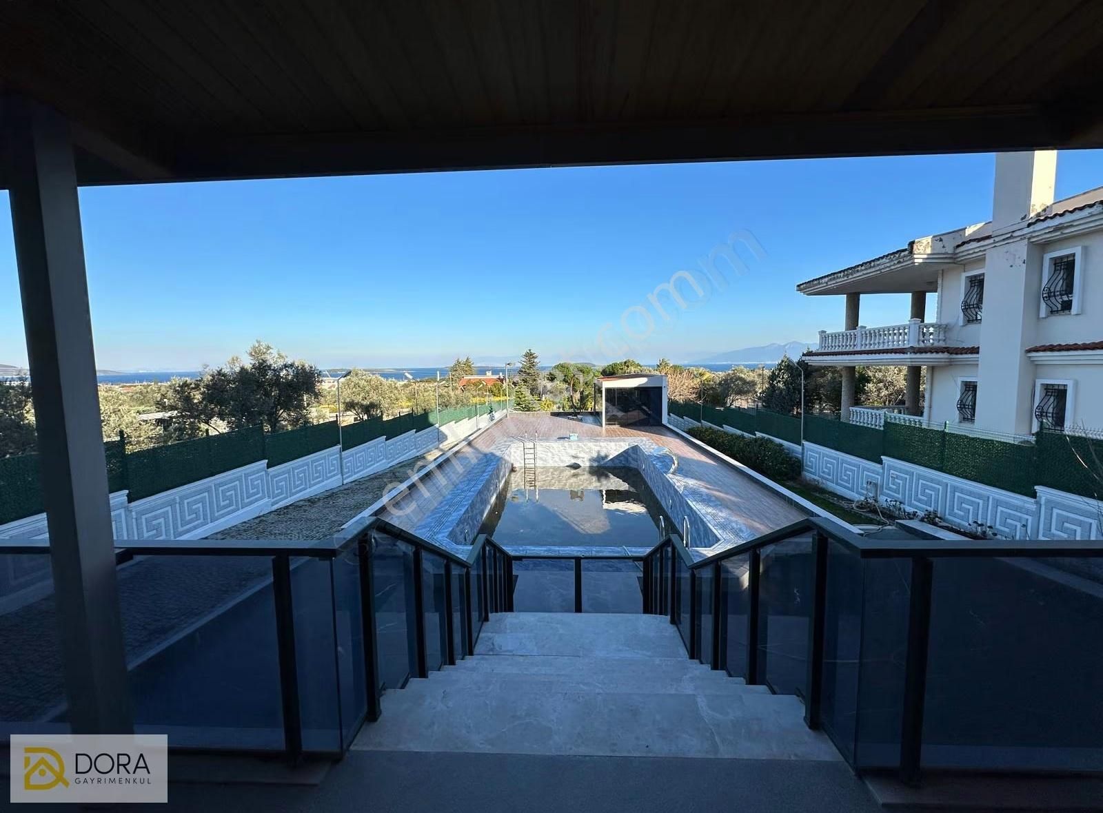 Urla Denizli Mahallesi 6+2 Satılık Full Deniz Manzarlı Villa - Görsel 26