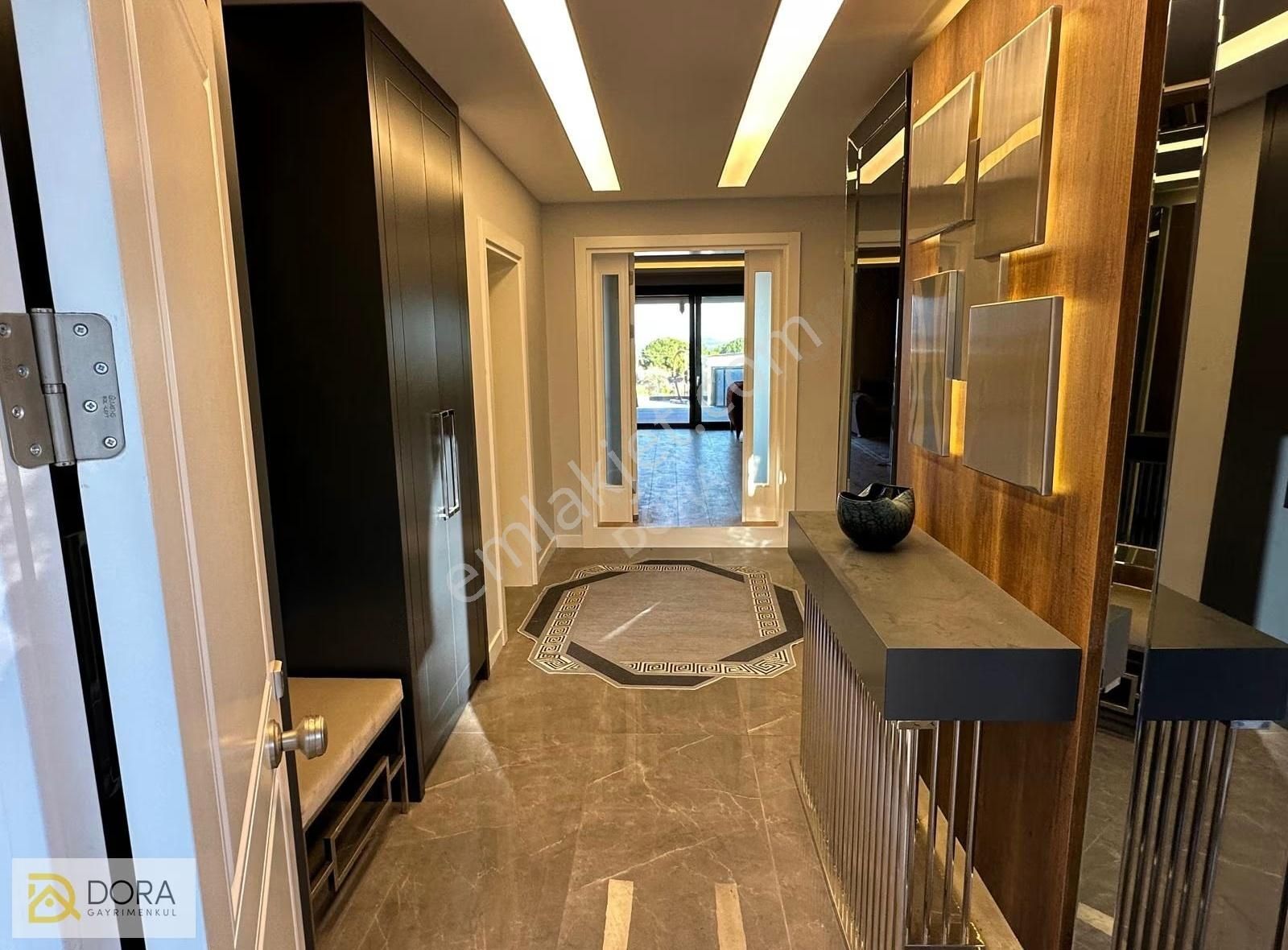 Urla Denizli Mahallesi 6+2 Satılık Full Deniz Manzarlı Villa - Görsel 12