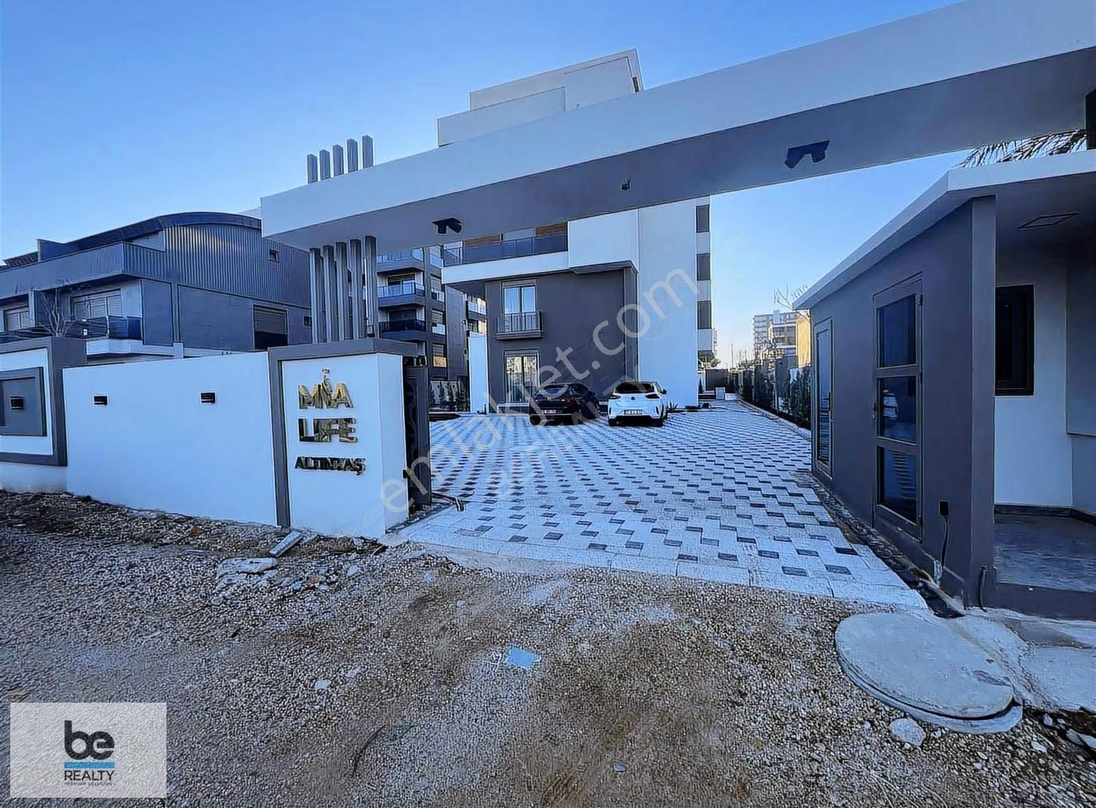 Mia Life Site De Kardeşkent Cad 2. Parsel Teraslı Satılık 1+1 - Görsel 33