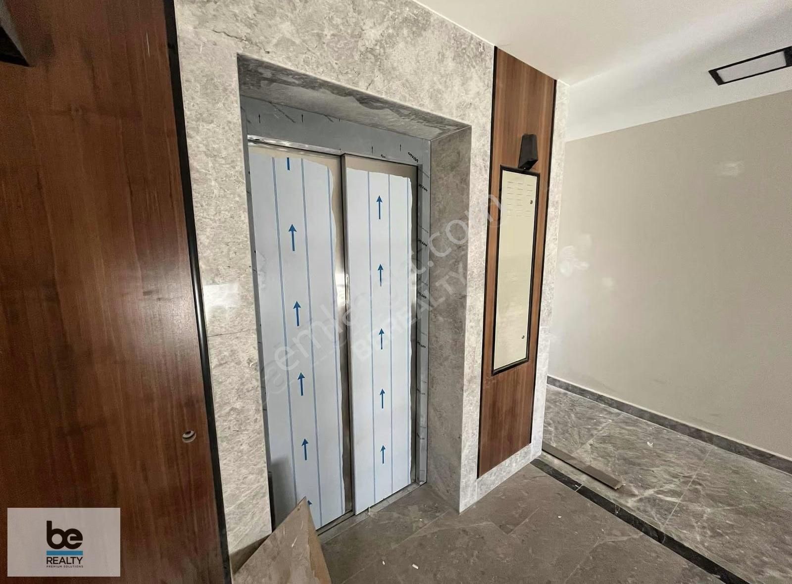 Mia Life Site De Kardeşkent Cad 2. Parsel Teraslı Satılık 1+1 - Görsel 7