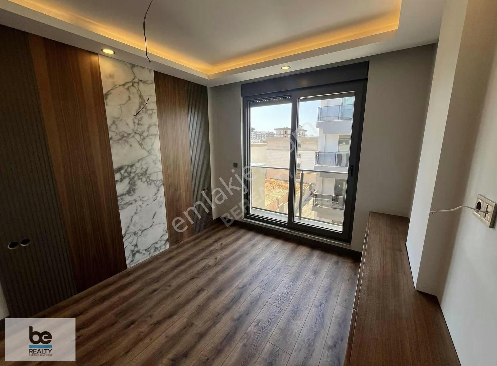 Mia Life Site De Kardeşkent Cad 2. Parsel Teraslı Satılık 1+1 - Görsel 9