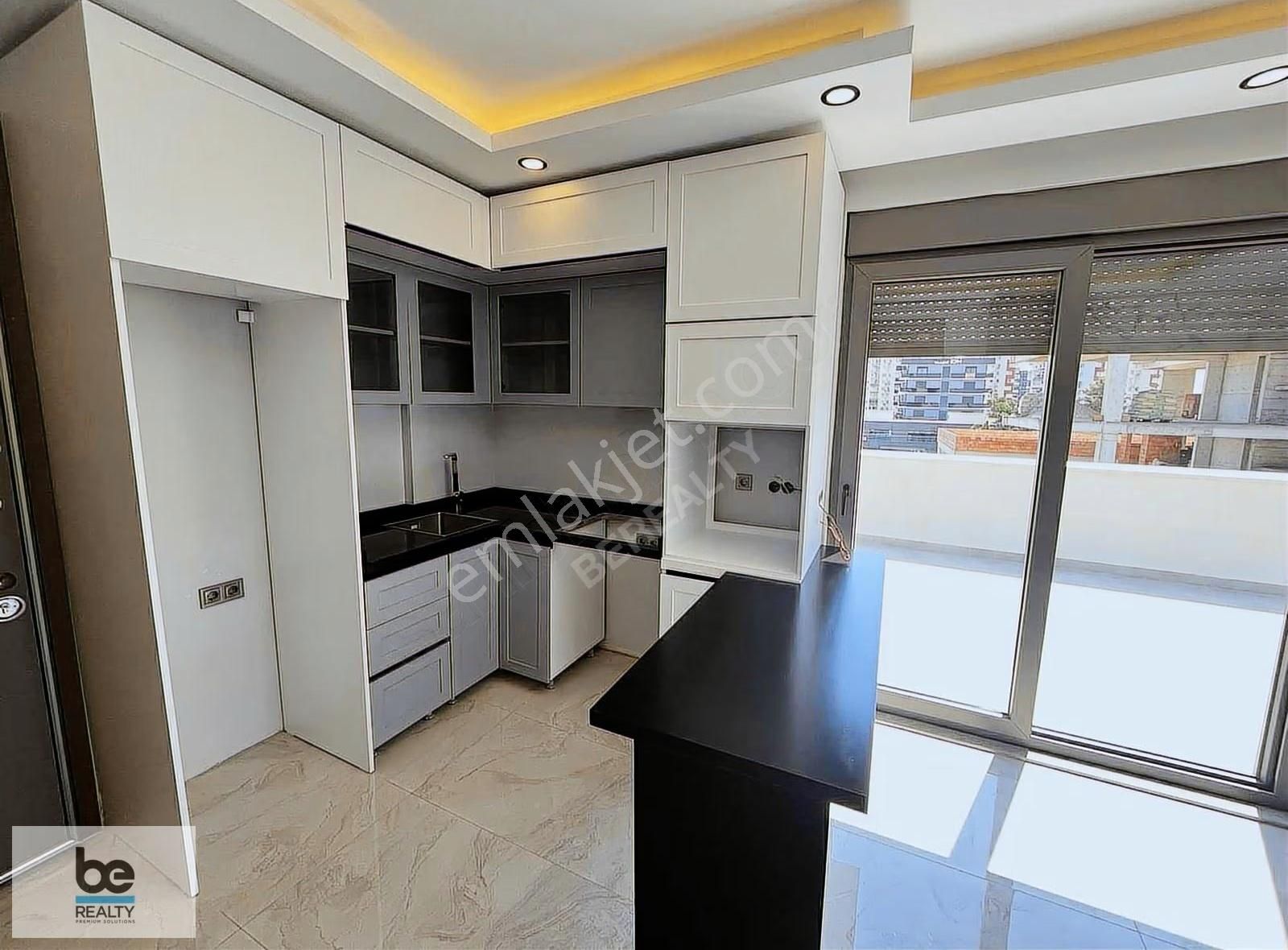 Mia Life Site De Kardeşkent Cad 2. Parsel Teraslı Satılık 1+1 - Görsel 5