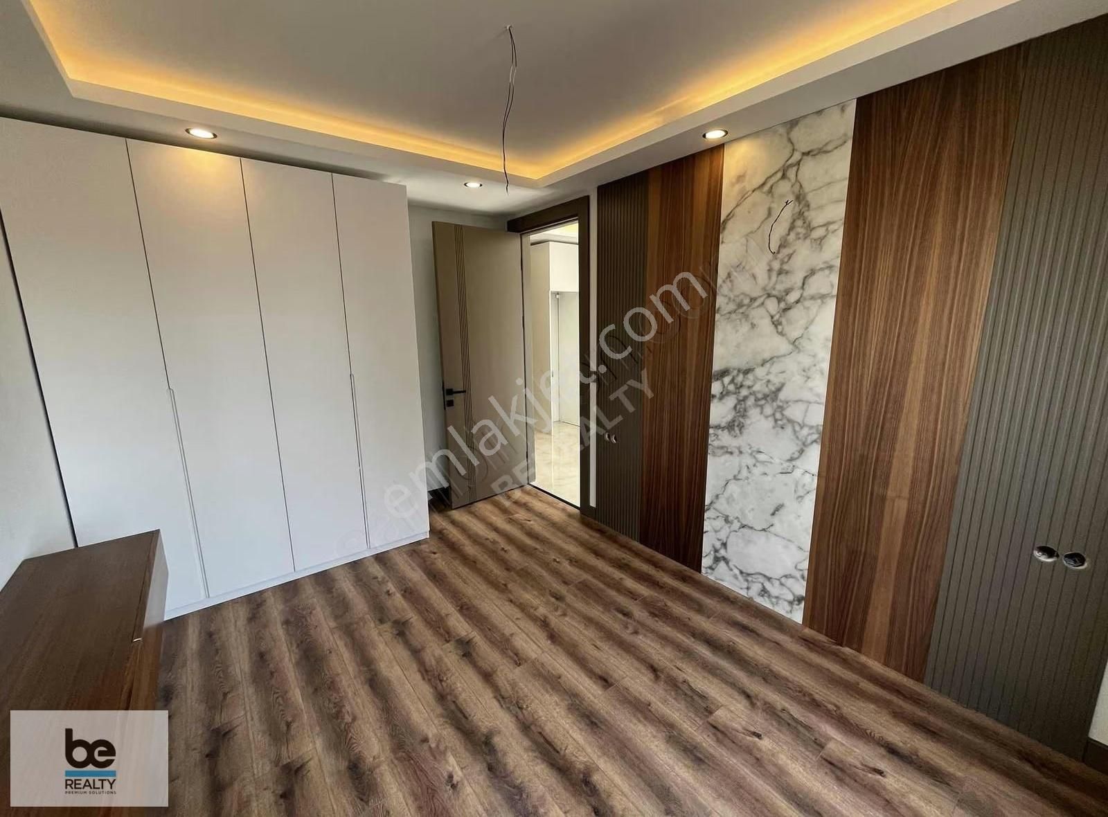 Mia Life Site De Kardeşkent Cad 2. Parsel Teraslı Satılık 1+1 - Görsel 12