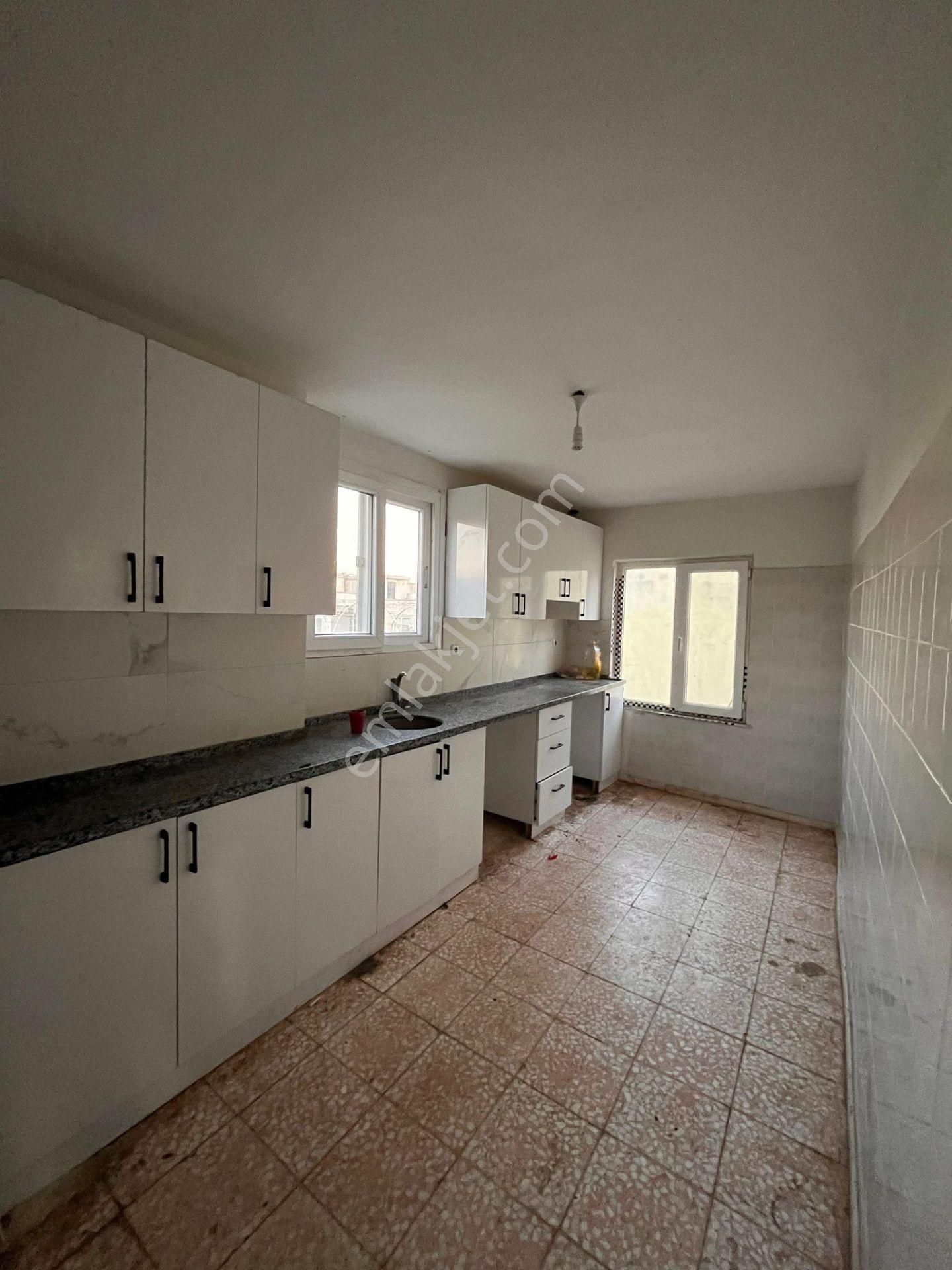 Silifke/sanayi Civarı 3+1 Kiralık Daire ( Depozito Yok) - Görsel 5