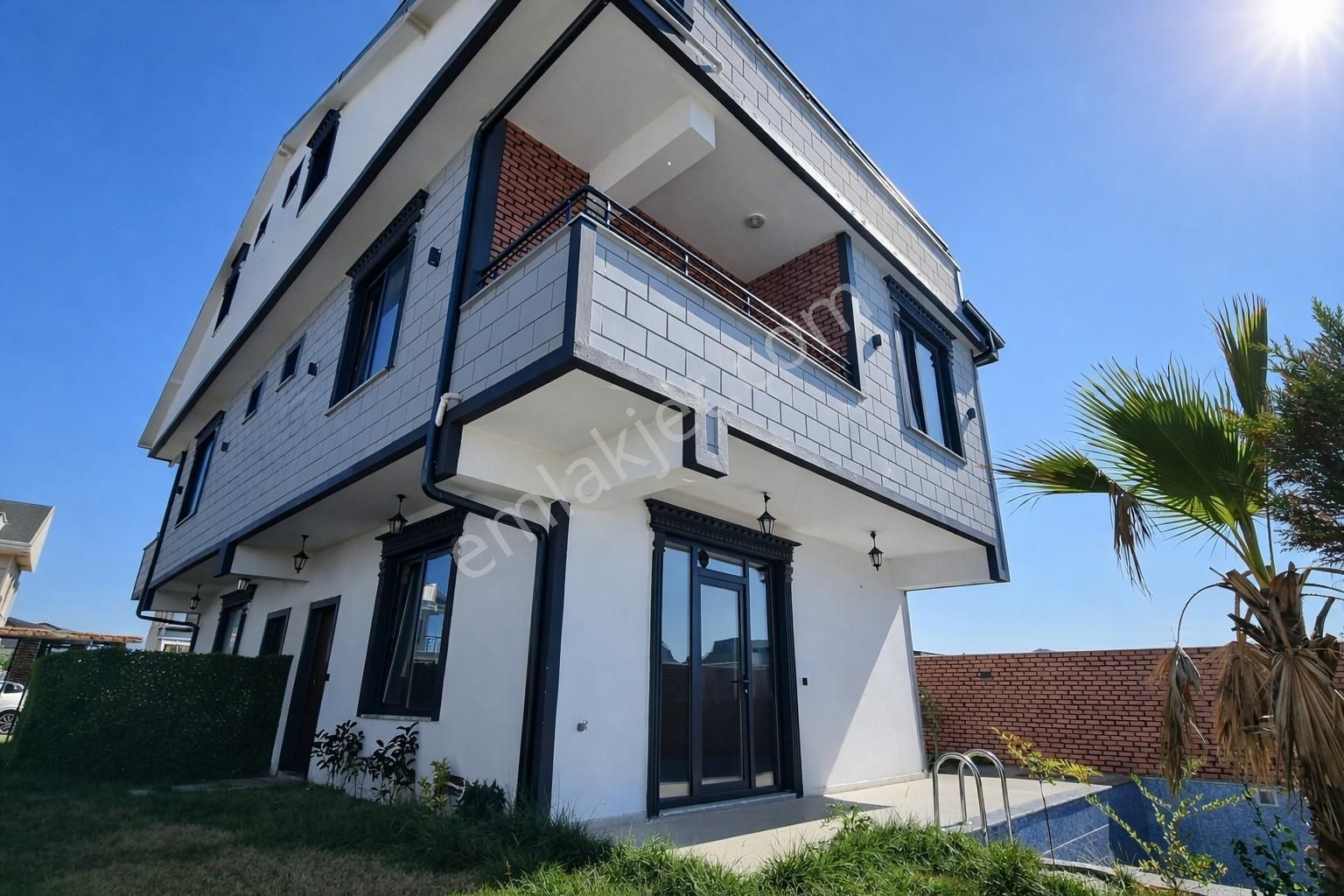 Fırsat ! Lebi Derya Deniz Manzaralı 4+1 Havuzlu Prestijli Villa! - Görsel 15