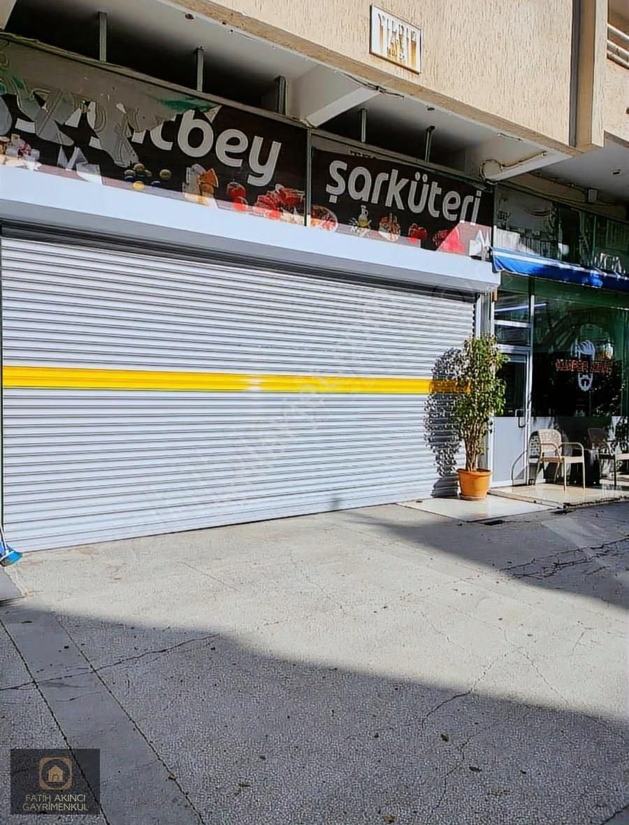 Cumhuriyette Çarşamba Pazarı Yanında 80 M2 Dükkan - Görsel 6