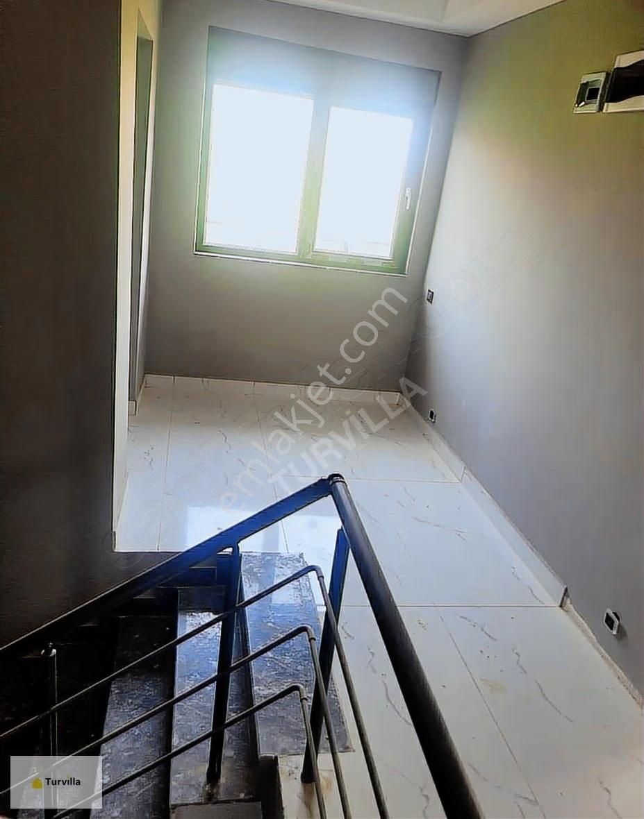 Turvilla Dan Döşemealtı Bahçeyaka Da Satılık Tripleks Villa - Görsel 18