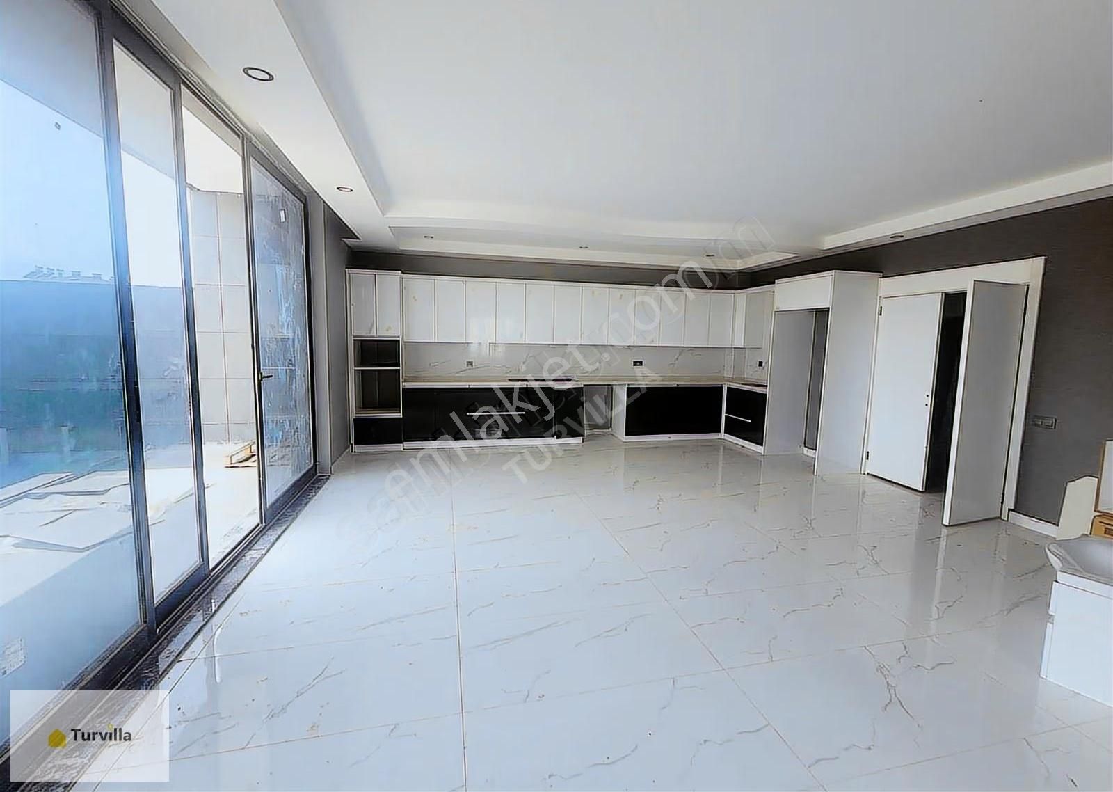 Turvilla Dan Döşemealtı Bahçeyaka Da Satılık Tripleks Villa - Görsel 13