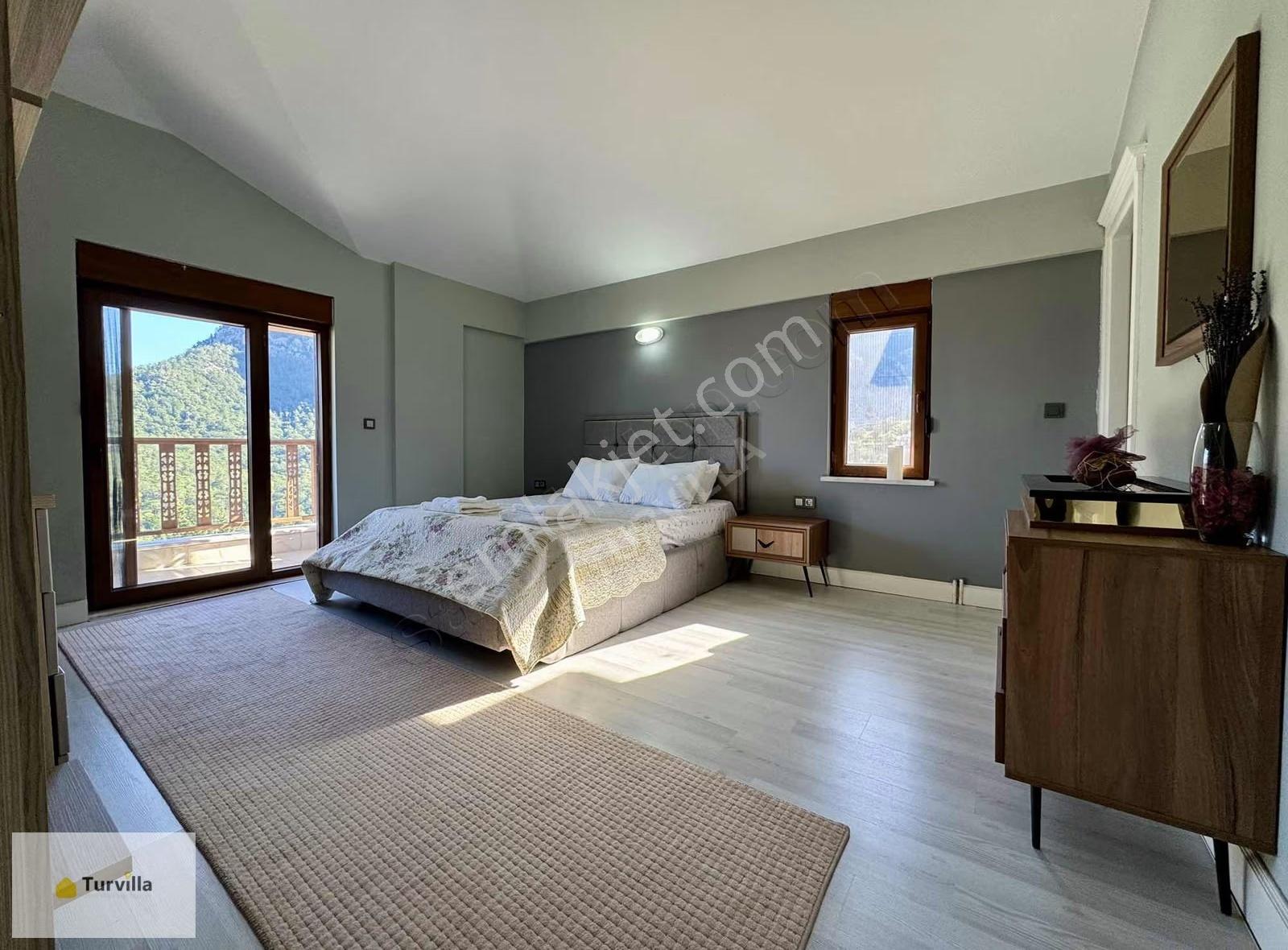 Turvilla'dan Konyaaltı Hisarçandır'da 4+1 Kiralık Villa - Görsel 13
