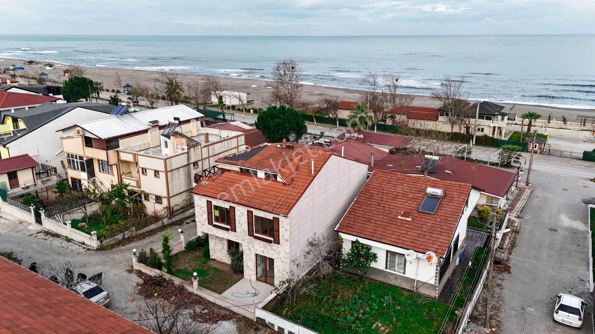 Kocaali Sahilde Müstakil Bahçeli Şık Villa Okyanustan - Görsel 10