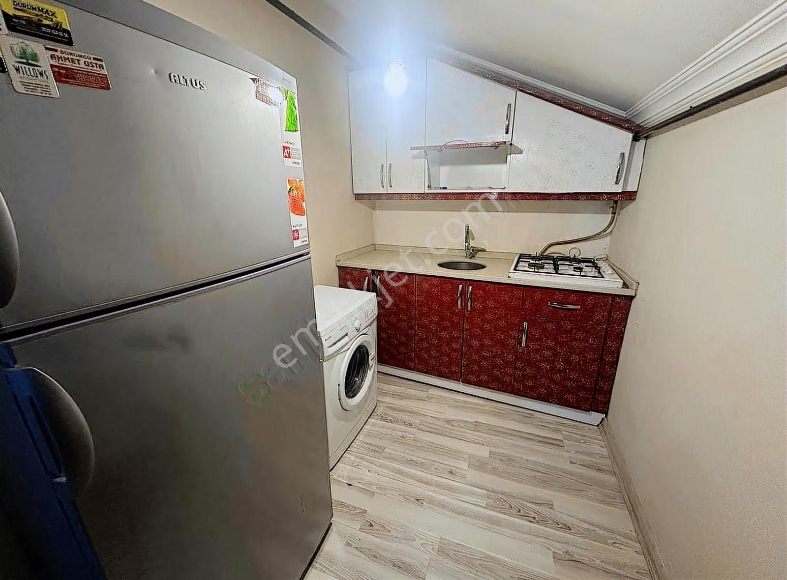 Karlıbayır Merkez'de 1+1 Eşyalı Geniş Teraslı Kiralık Daire - Görsel 2