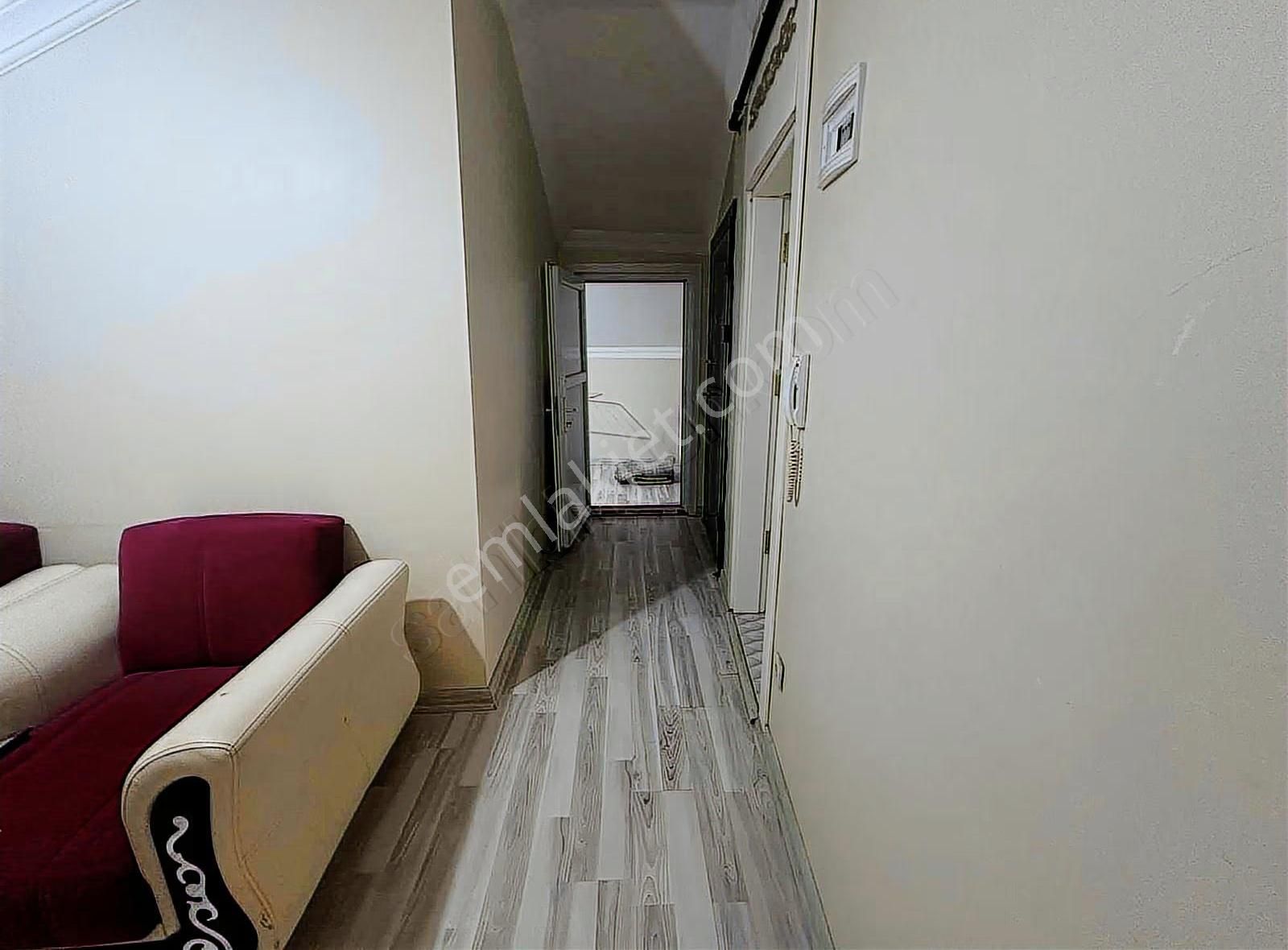 Karlıbayır Merkez'de 1+1 Eşyalı Geniş Teraslı Kiralık Daire - Görsel 4