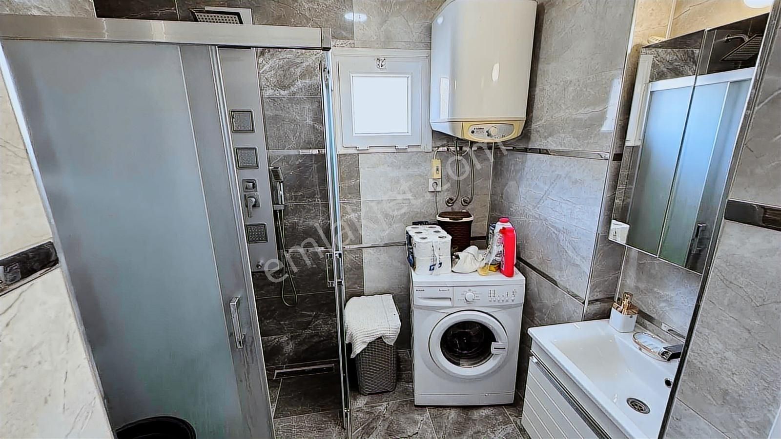 Altınkum Sahile 40 Adım Mesafede Ful Deniz Manzaralı 3+1 Daire - Görsel 19