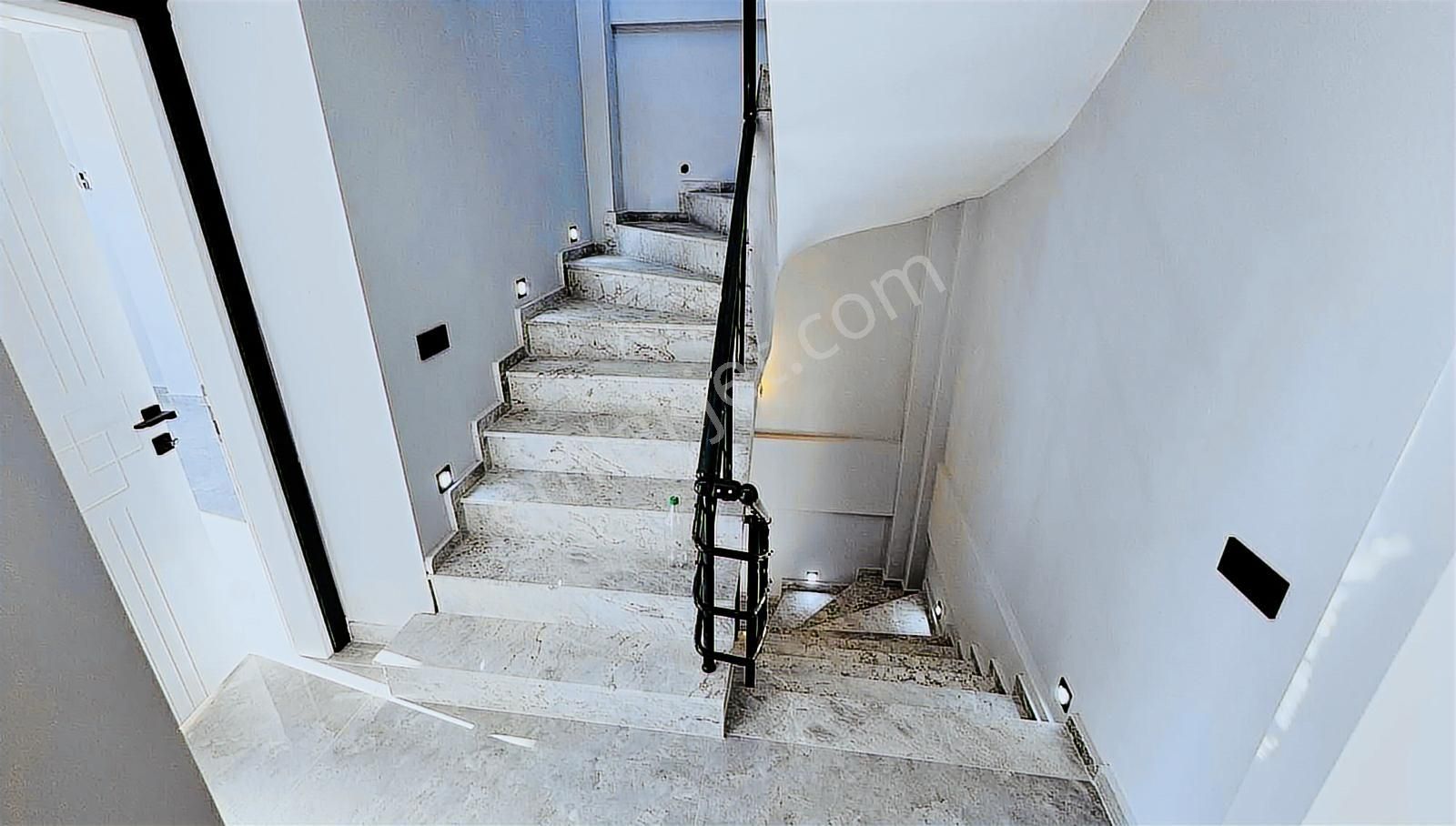 Didimde Satılık Akıllı Sistem Müstakil Bahçeli Villa - Görsel 26