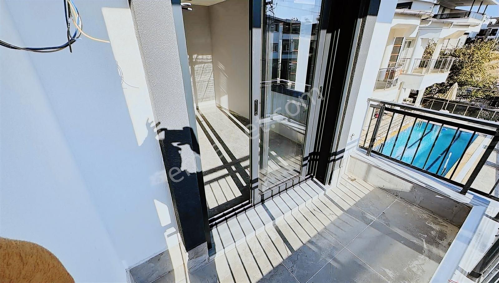 Didimde Satılık Akıllı Sistem Müstakil Bahçeli Villa - Görsel 13