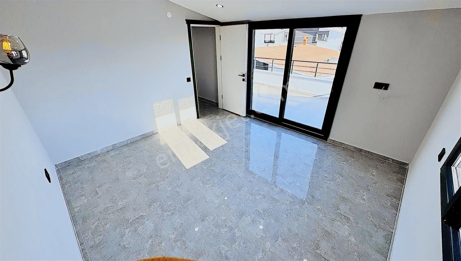 Didimde Satılık Akıllı Sistem Müstakil Bahçeli Villa - Görsel 28