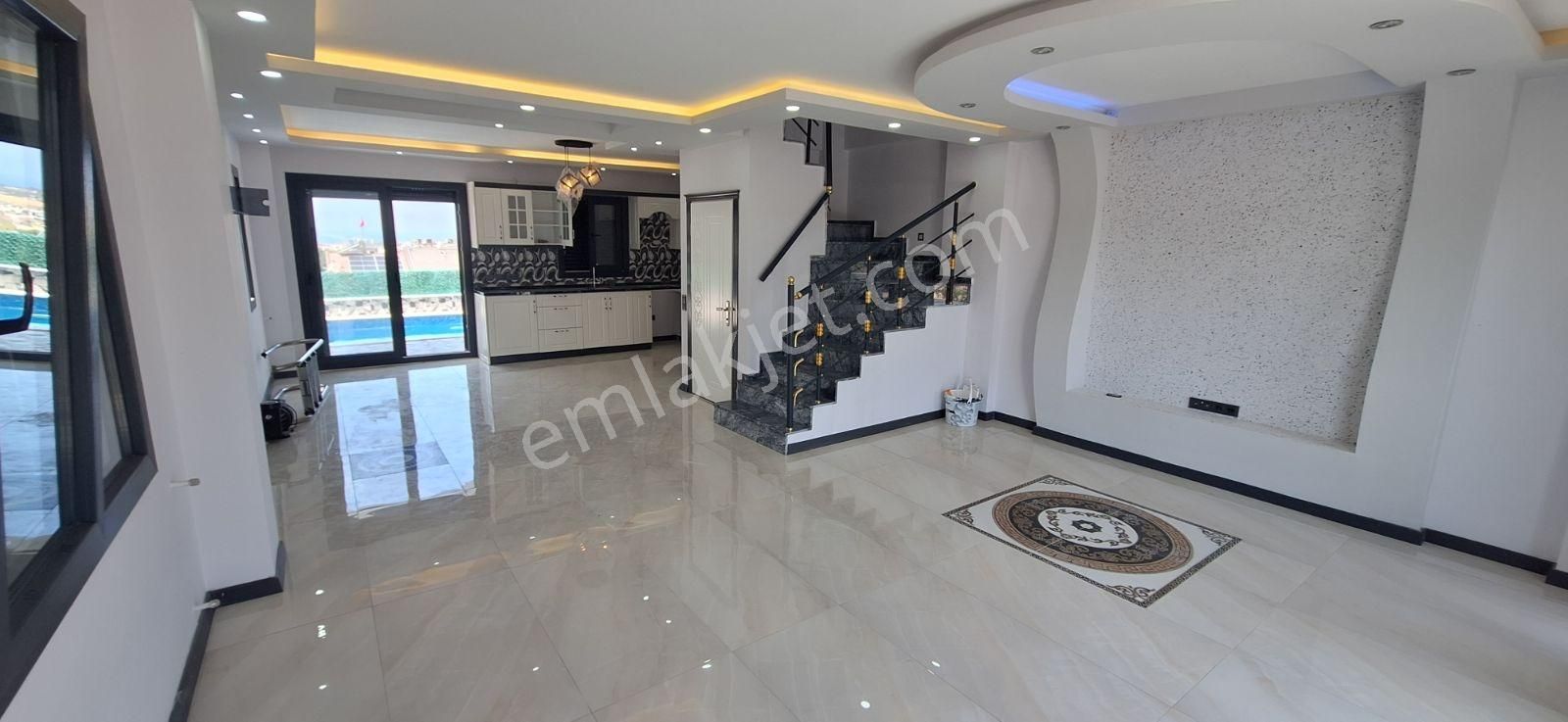 Aydın Didimde Satılık Villa 5+1 - Görsel 6