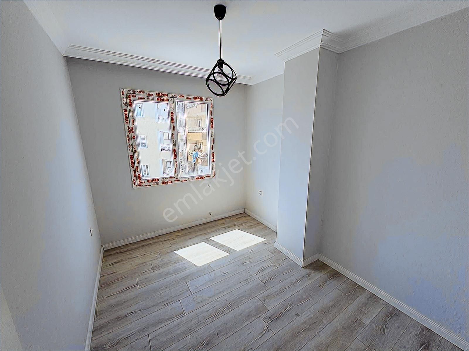 Didim'in Merkezinde 2+1 Ön Cephe İskanlı Daire Satılık - Görsel 4