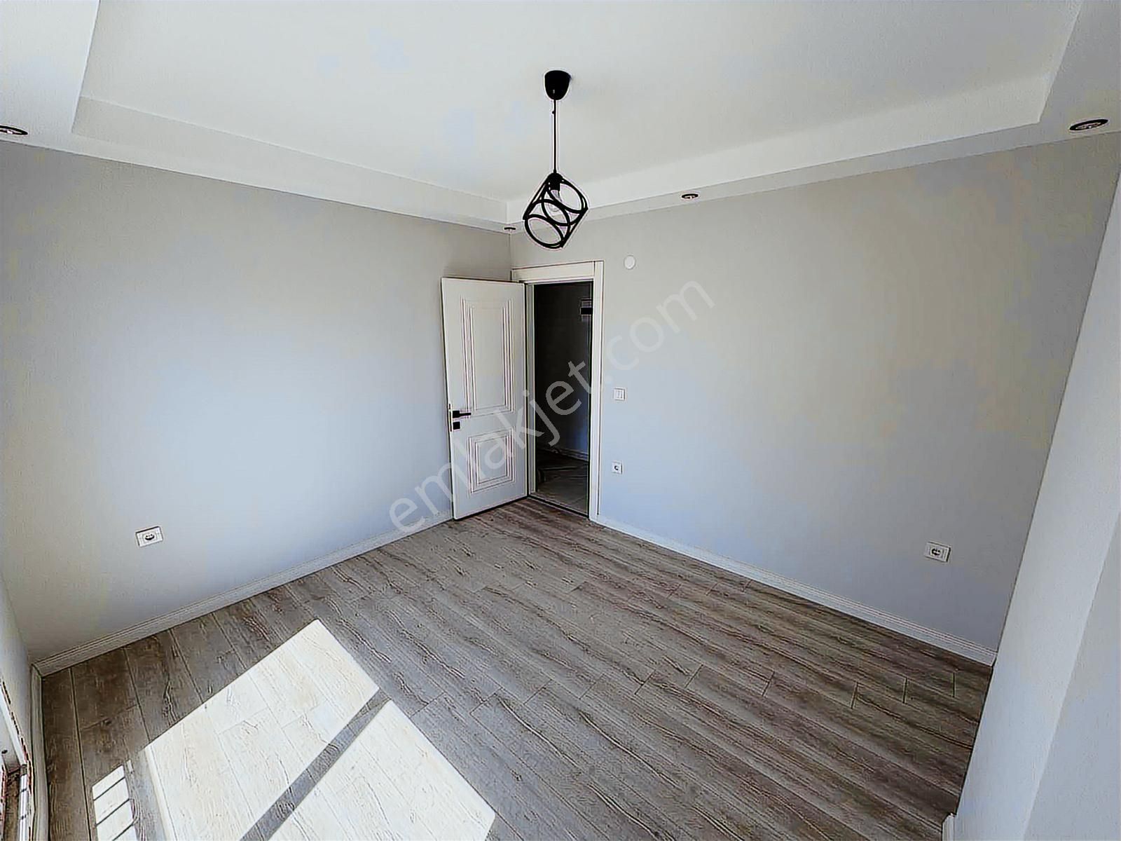 Didim'in Merkezinde 2+1 Ön Cephe İskanlı Daire Satılık - Görsel 16