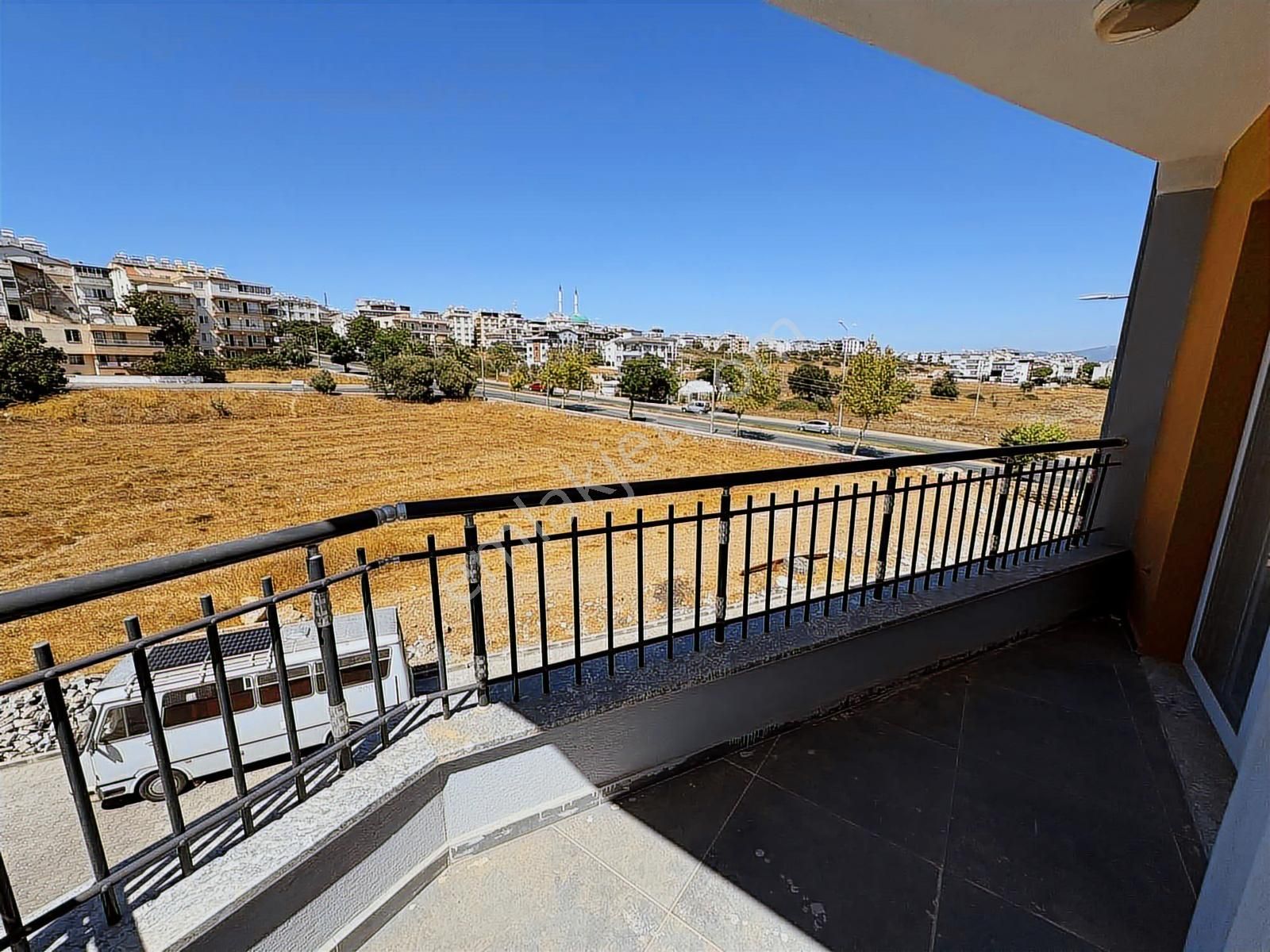 Didim'in Merkezinde 2+1 Ön Cephe İskanlı Daire Satılık - Görsel 7