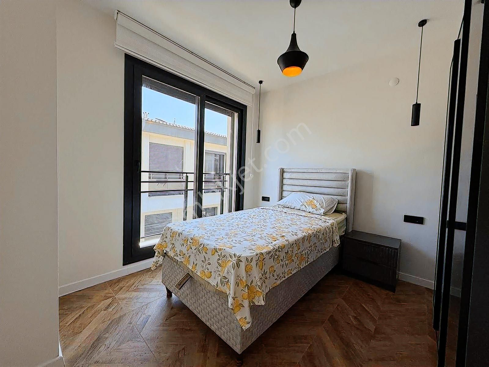 Efeler' Full Eşyalı 3+1 Villa - Görsel 28