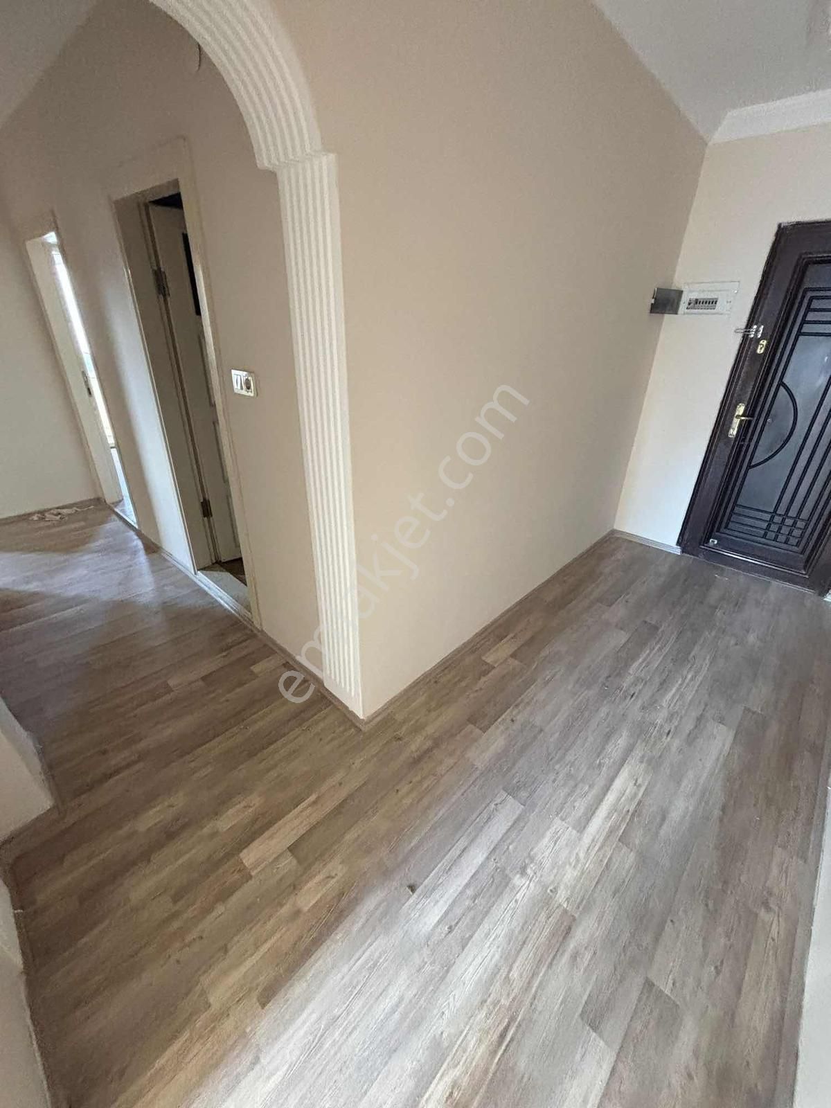 Didim Tam Merkezi Çarşı Konum Uygun Fiyatlı 2+1 Satıllık Daire - Görsel 9