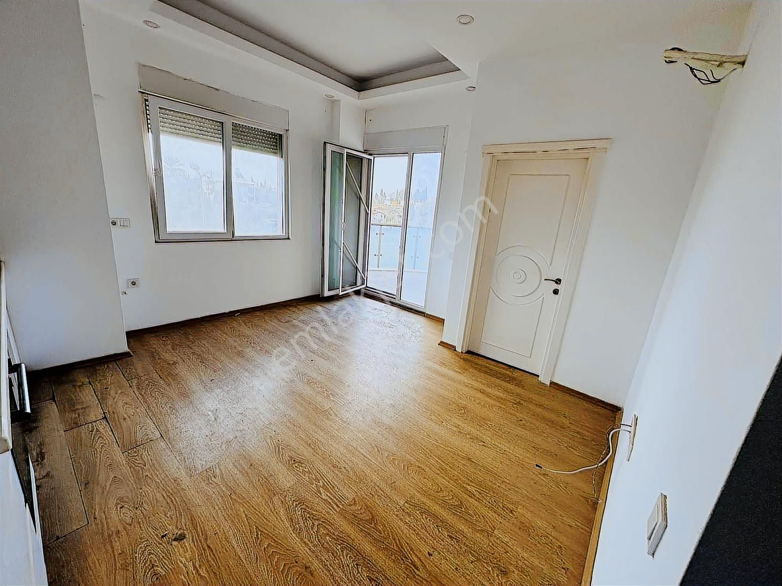 Didim'de Havuzlu Rezidansta 1+1 Geniş Balkonlu Daire Satılık. - Görsel 15