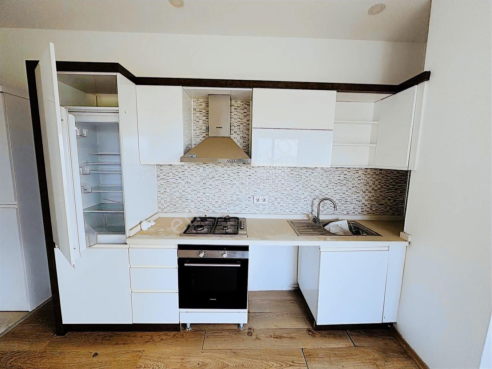 Didim'de Havuzlu Rezidansta 1+1 Geniş Balkonlu Daire Satılık. - Görsel 18