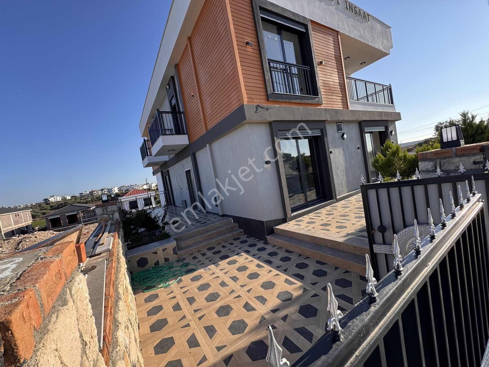 Uygun Fiyata Satılık Hamamlı Saunalı Fırsat Villa - Görsel 13