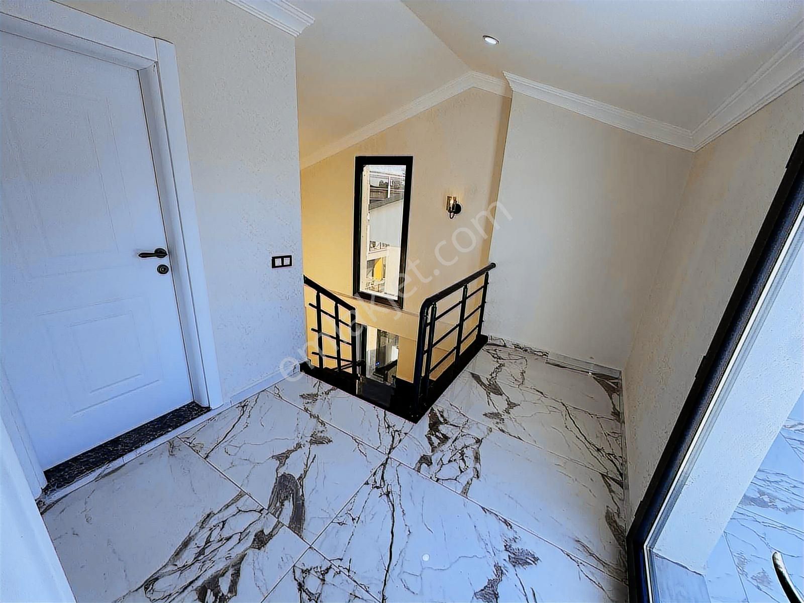 Kaçmaz Fiyata Kalan Son Müstakil 4+1 Havuzlu Villa - Görsel 23