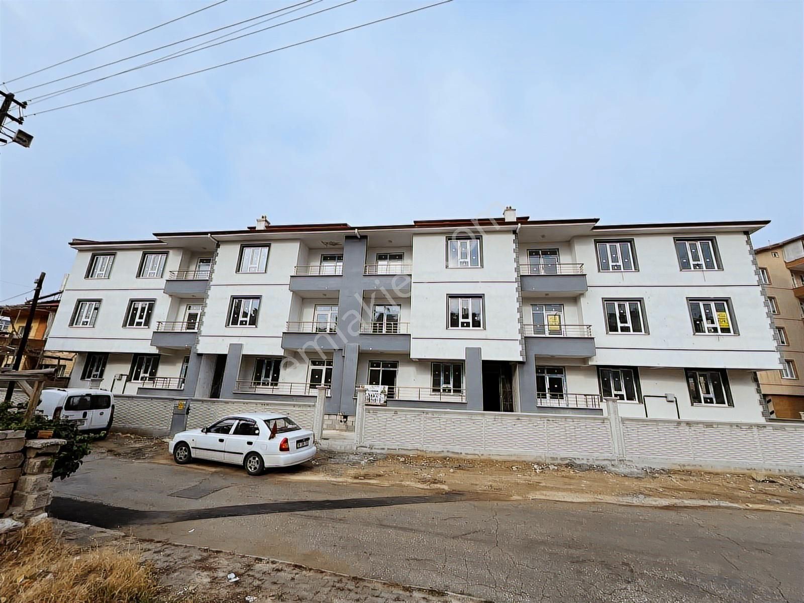 Karatay Da Mevlana Ve Eski Garaja Yakın Satılık Sıfır 3+1 Daire - Görsel 3