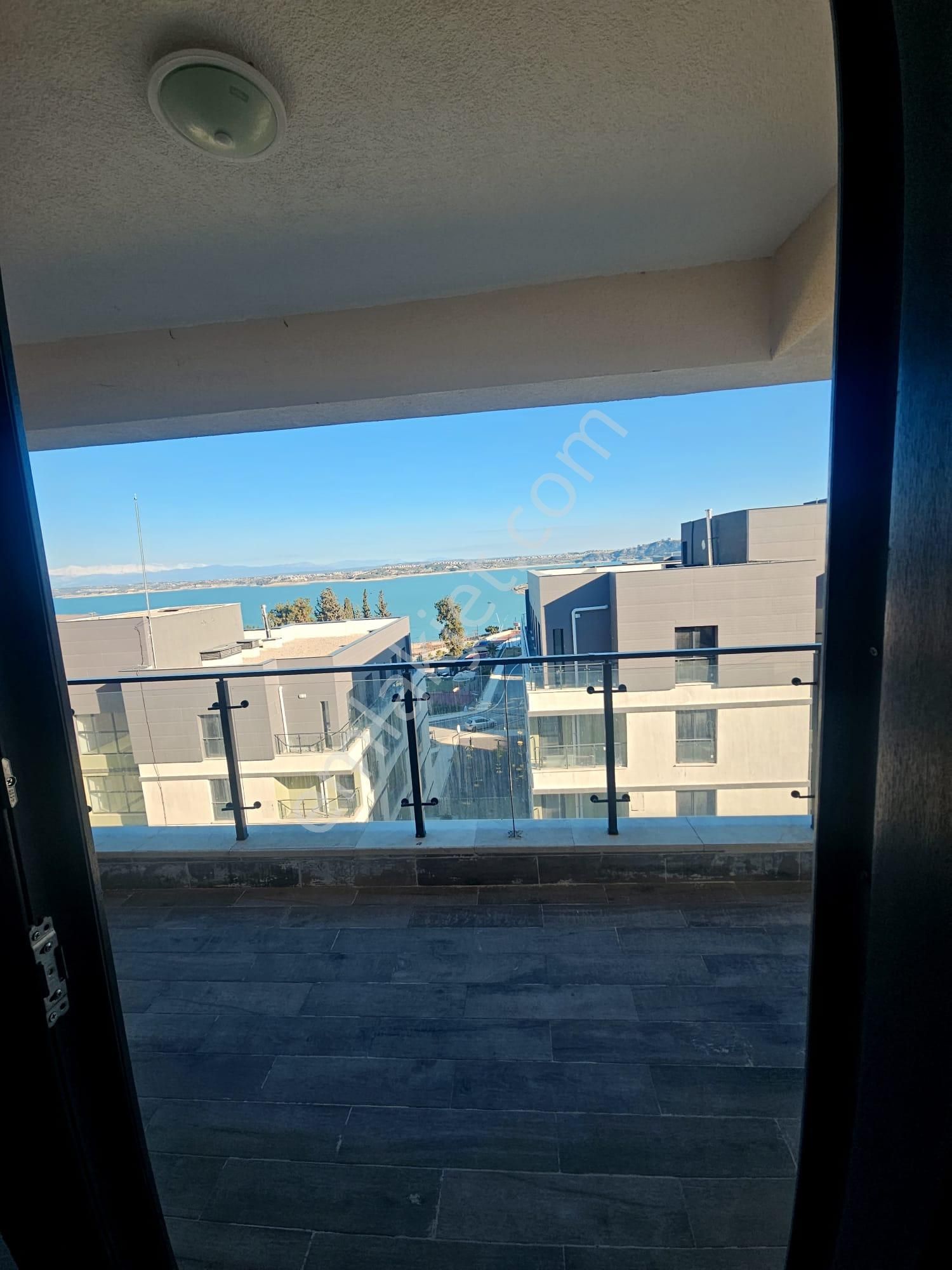 Adnan Menderes Göl Toki Konutlarında Eşsiz Göl Manzaralı 4 + 1 Satılık Daire - Görsel 14