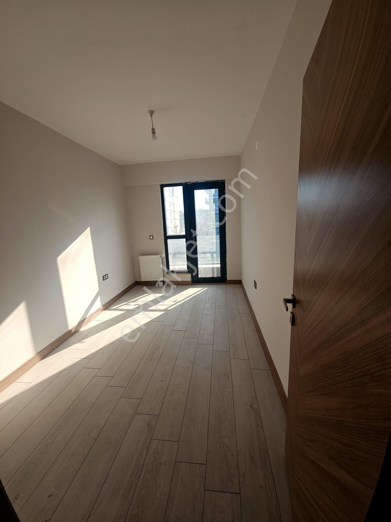 Adnan Menderes Göl Toki Konutlarında Eşsiz Göl Manzaralı 4 + 1 Satılık Daire - Görsel 9