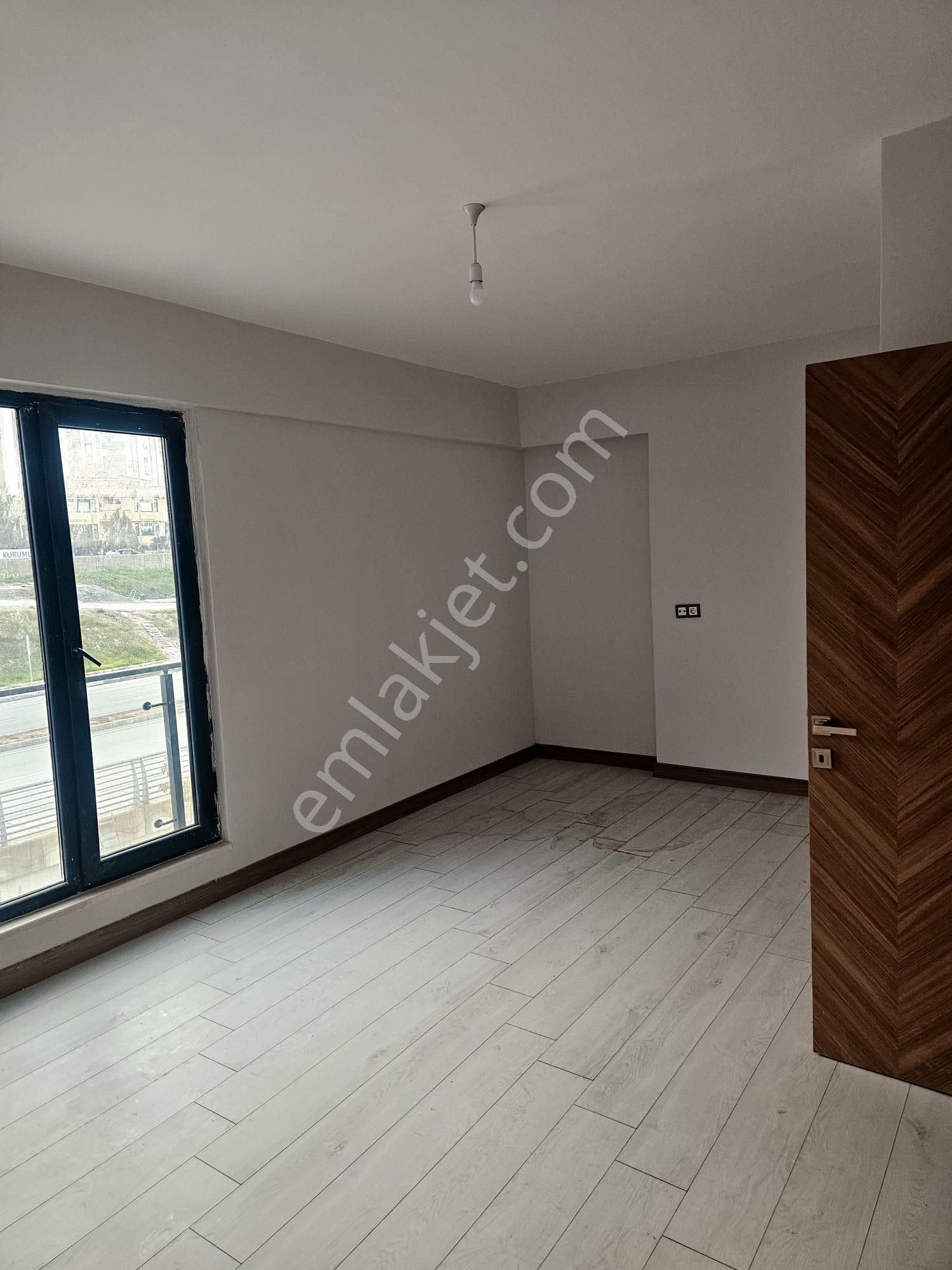 Adnan Menderes Göl Toki Konutlarında Eşsiz Göl Manzaralı 4 + 1 Satılık Daire - Görsel 6