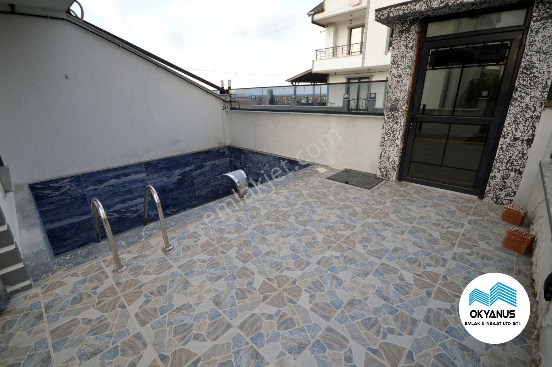 Kocaali Sahilde Müstakil Havuzlu Bahçeli Şık Villa Okyanustan - Görsel 32