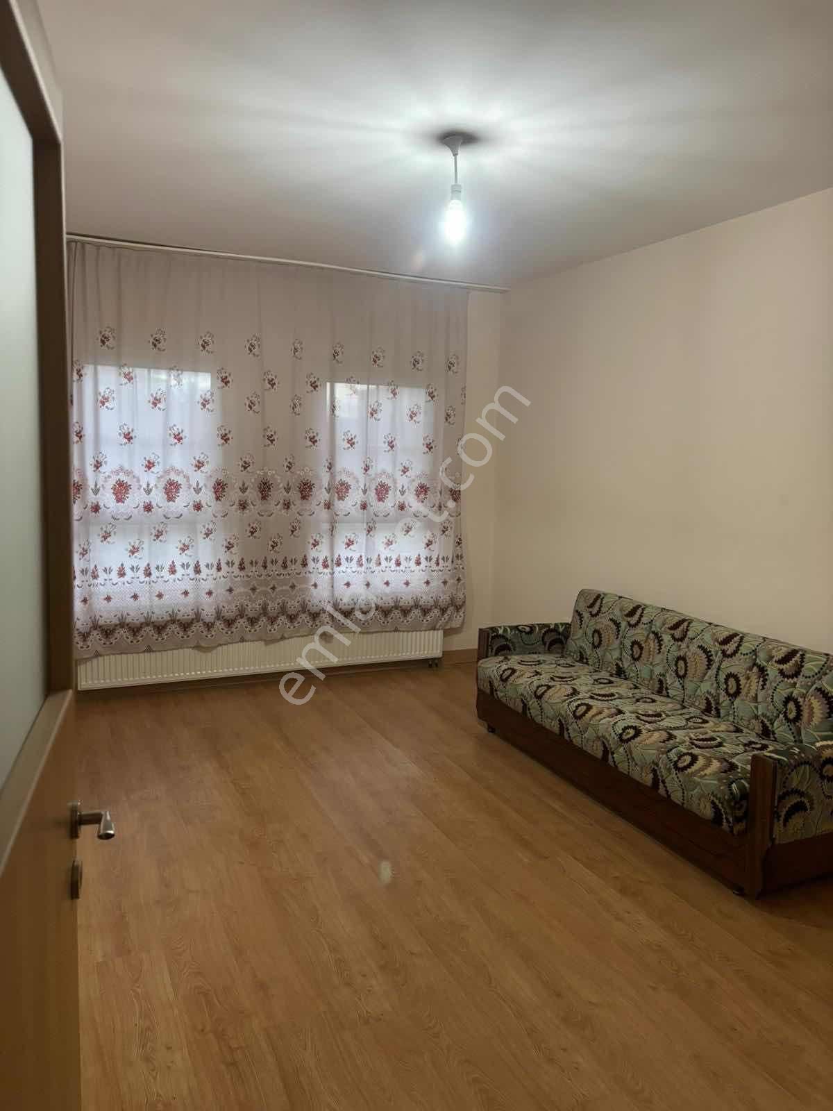 Ravza Emlaktan Şuhut Tokide 2+1 Sarılık Daire