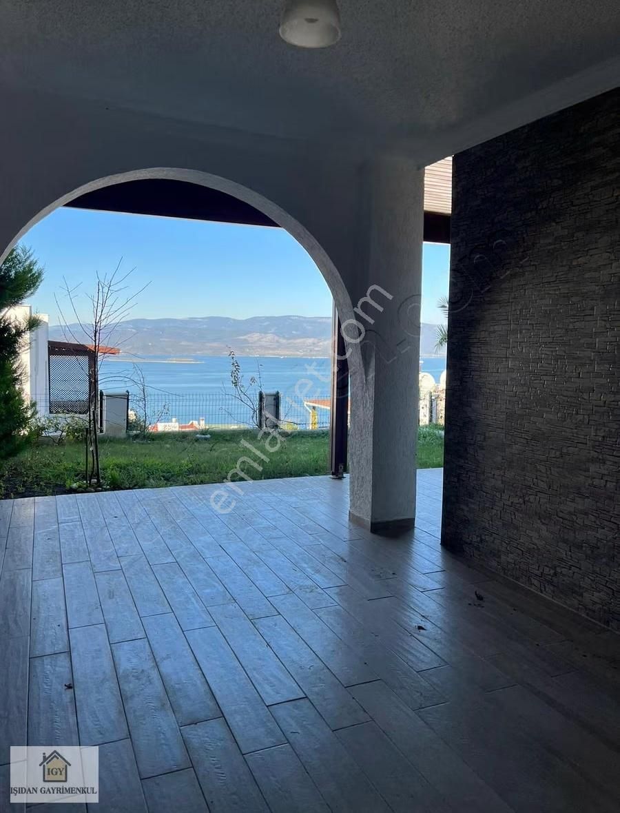 Bodrum Boğaziçi Başaksitesi Müthiş Manzaralı Eşyalı Fırsat Villa - Görsel 11
