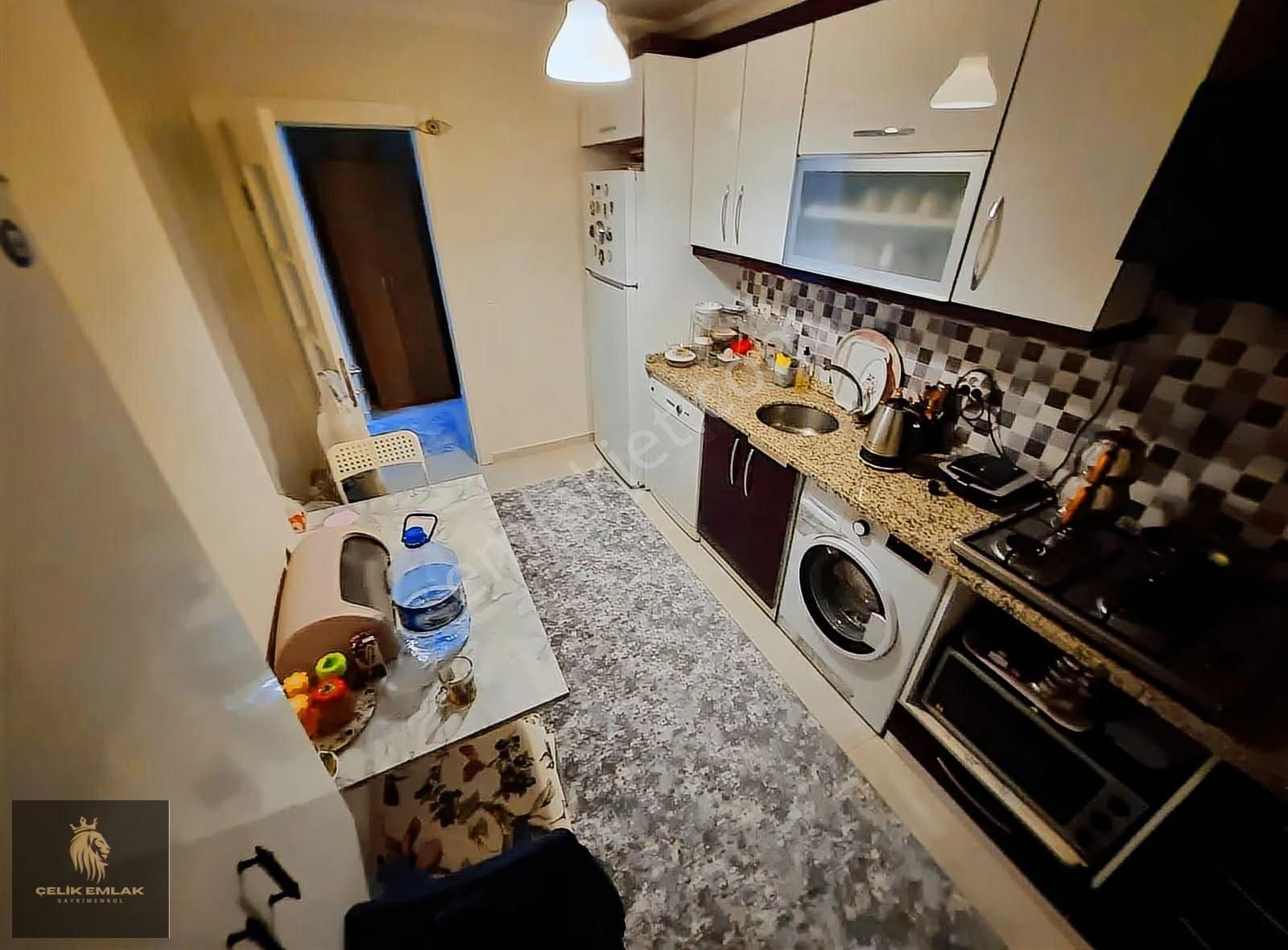 Ümraniye İski Metro Cadde Geniş Kullanışlı 2+1 - Görsel 15