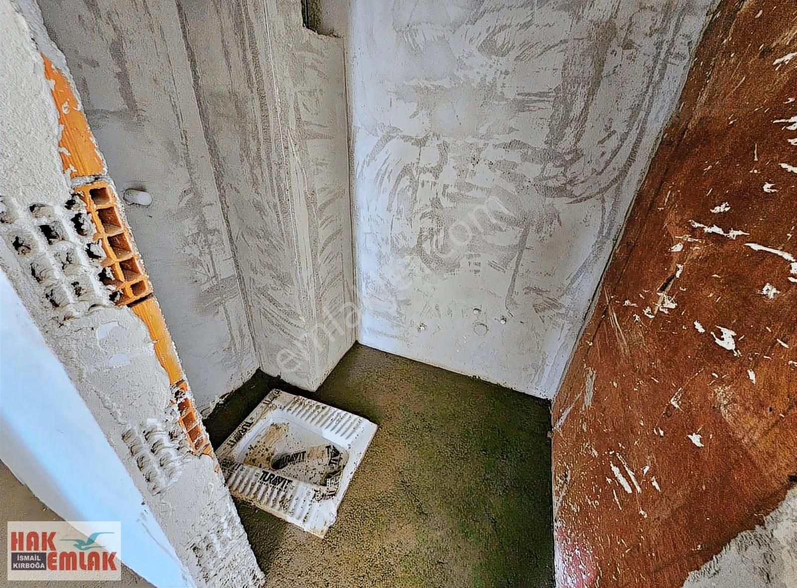 Hak Emlak'tan Derelitütüncü Mahallesinde Satılık 3+1 Uygun Daire - Görsel 30